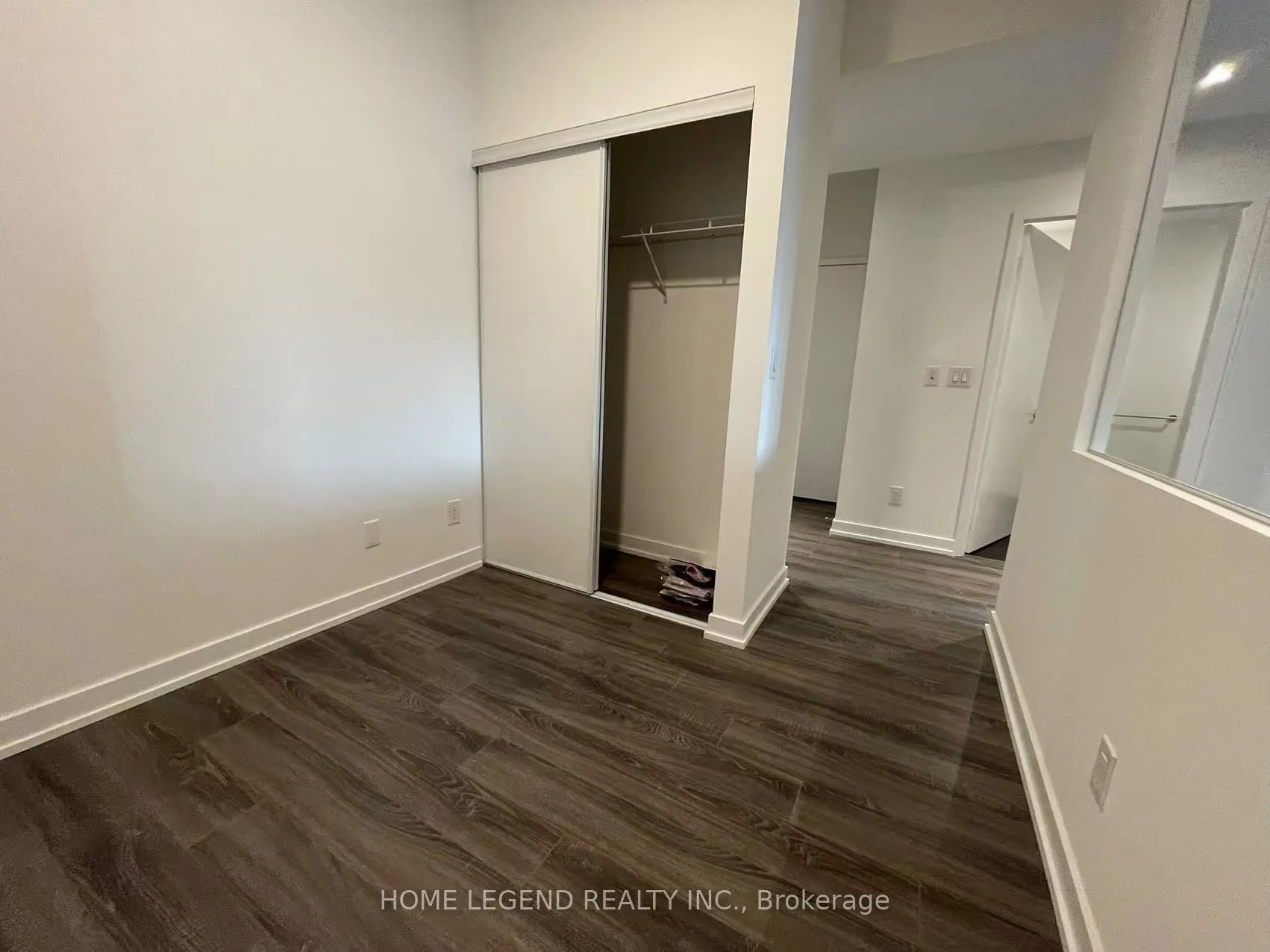20 Edward Street #715