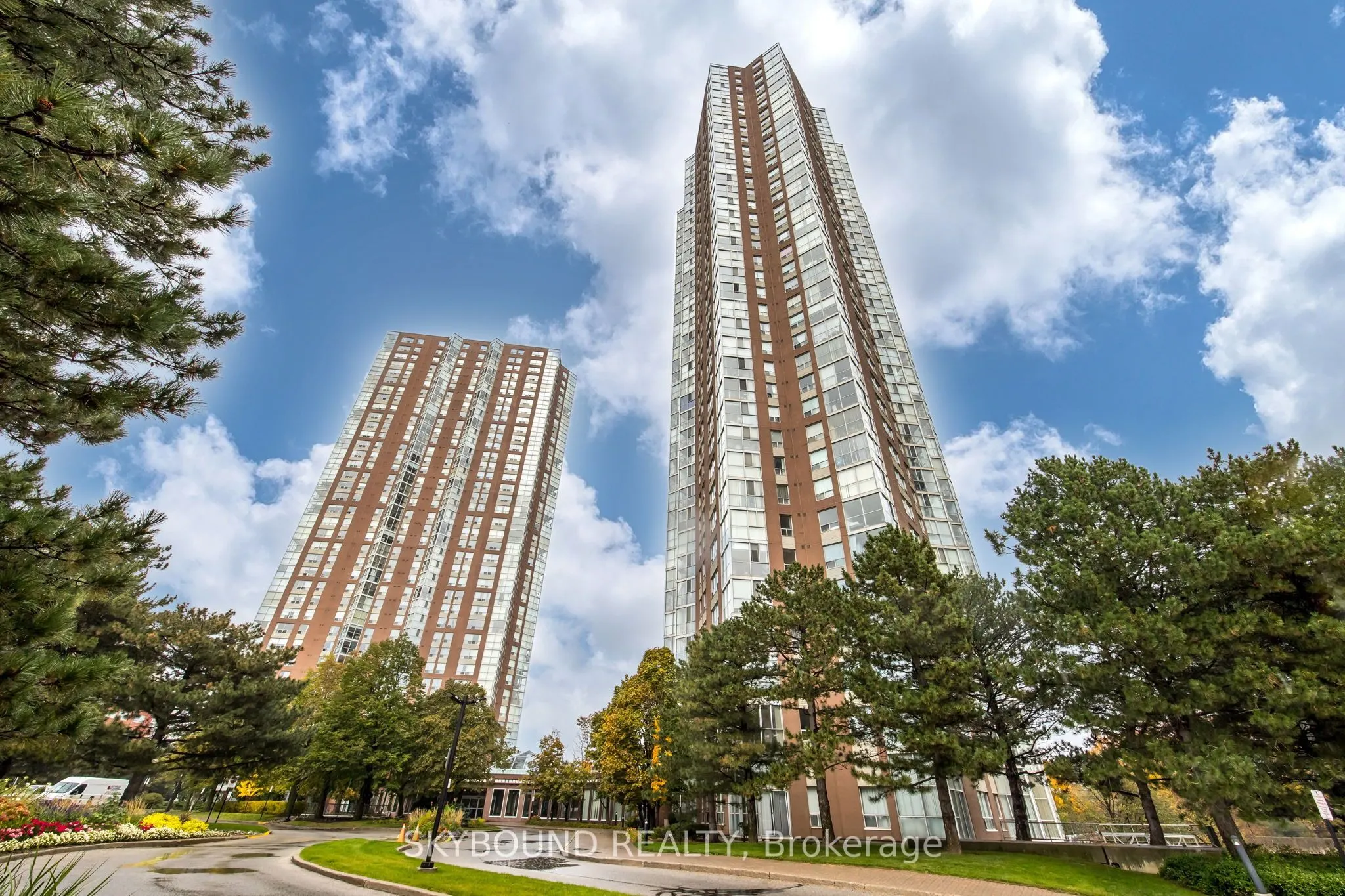 5 Concorde Place #2706