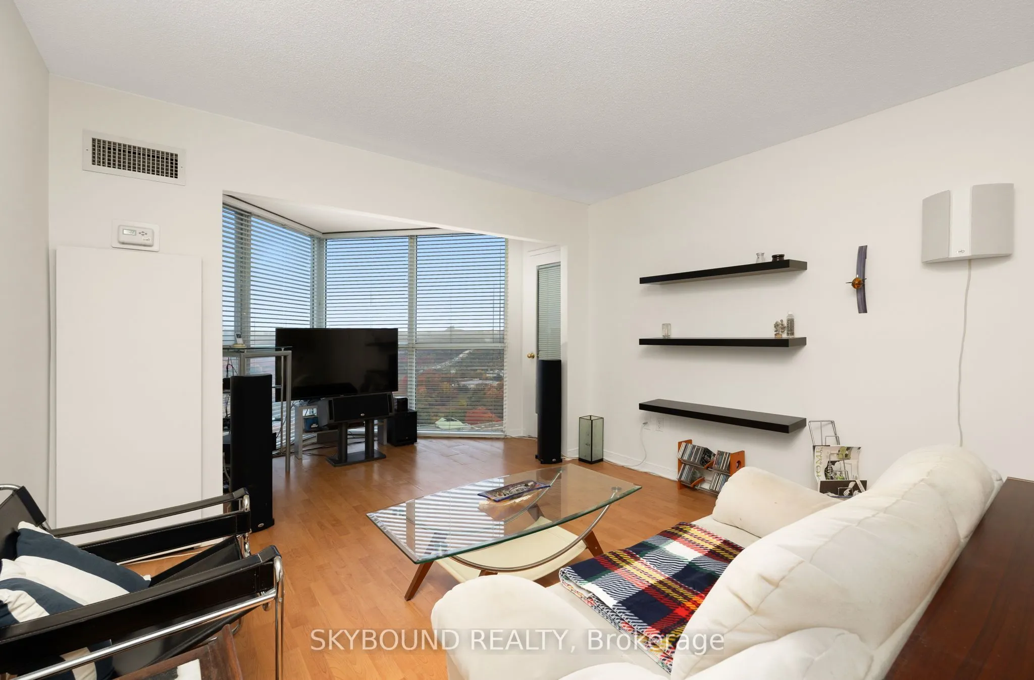 5 Concorde Place #2706