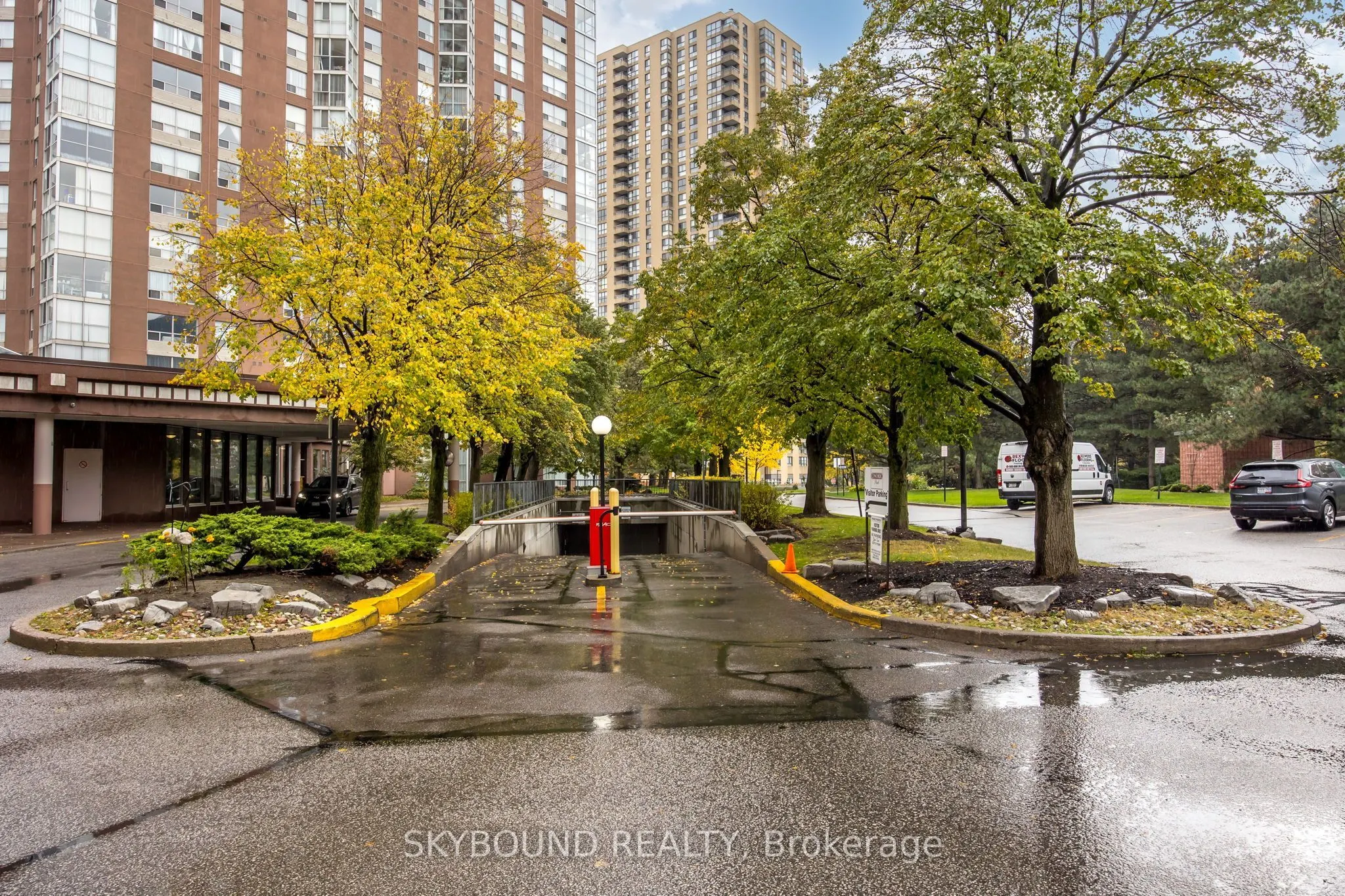5 Concorde Place #2706