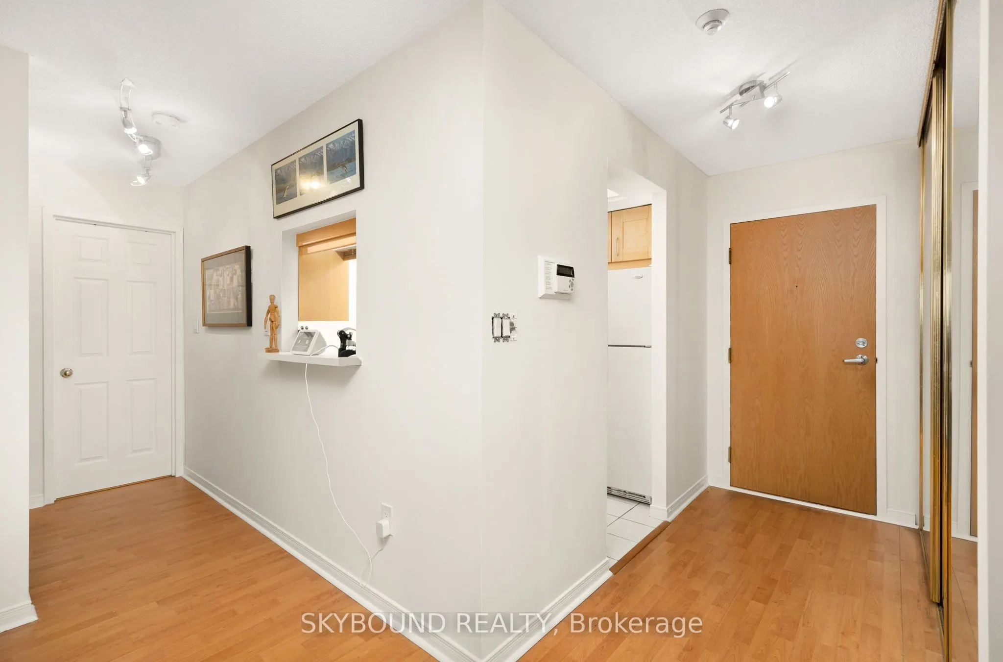 5 Concorde Place #2706