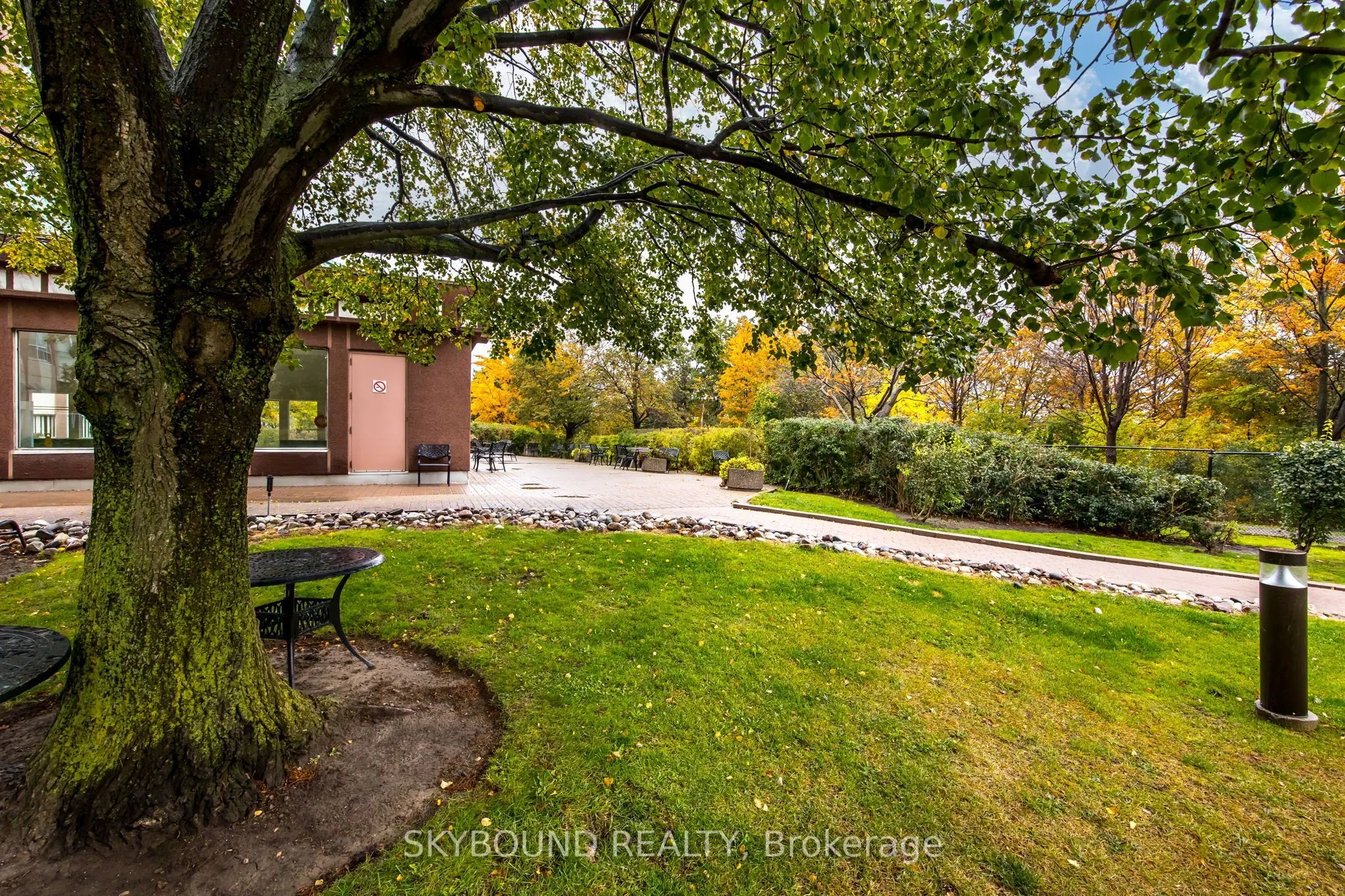 5 Concorde Place #2706