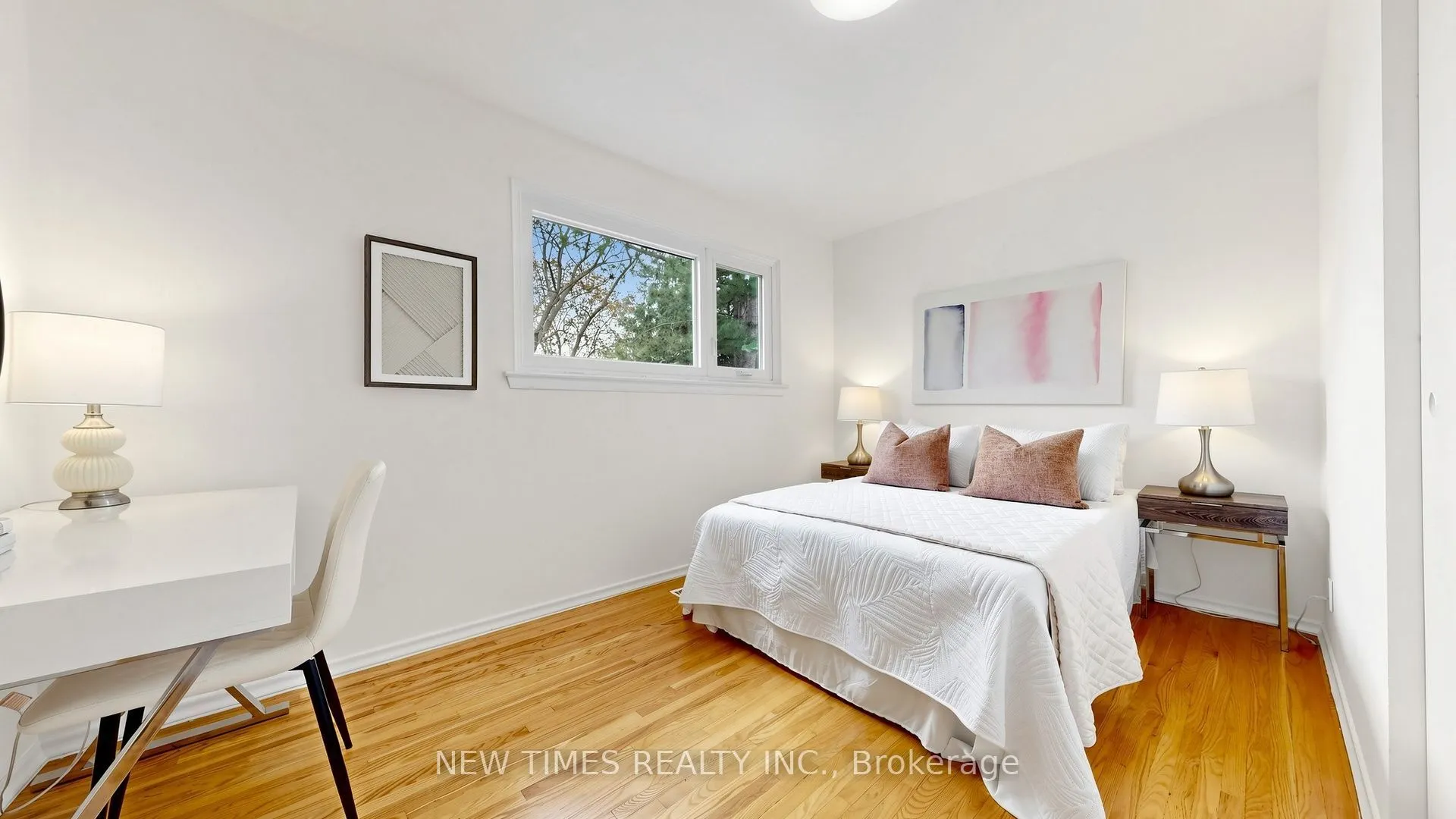 4 Ashstead Place