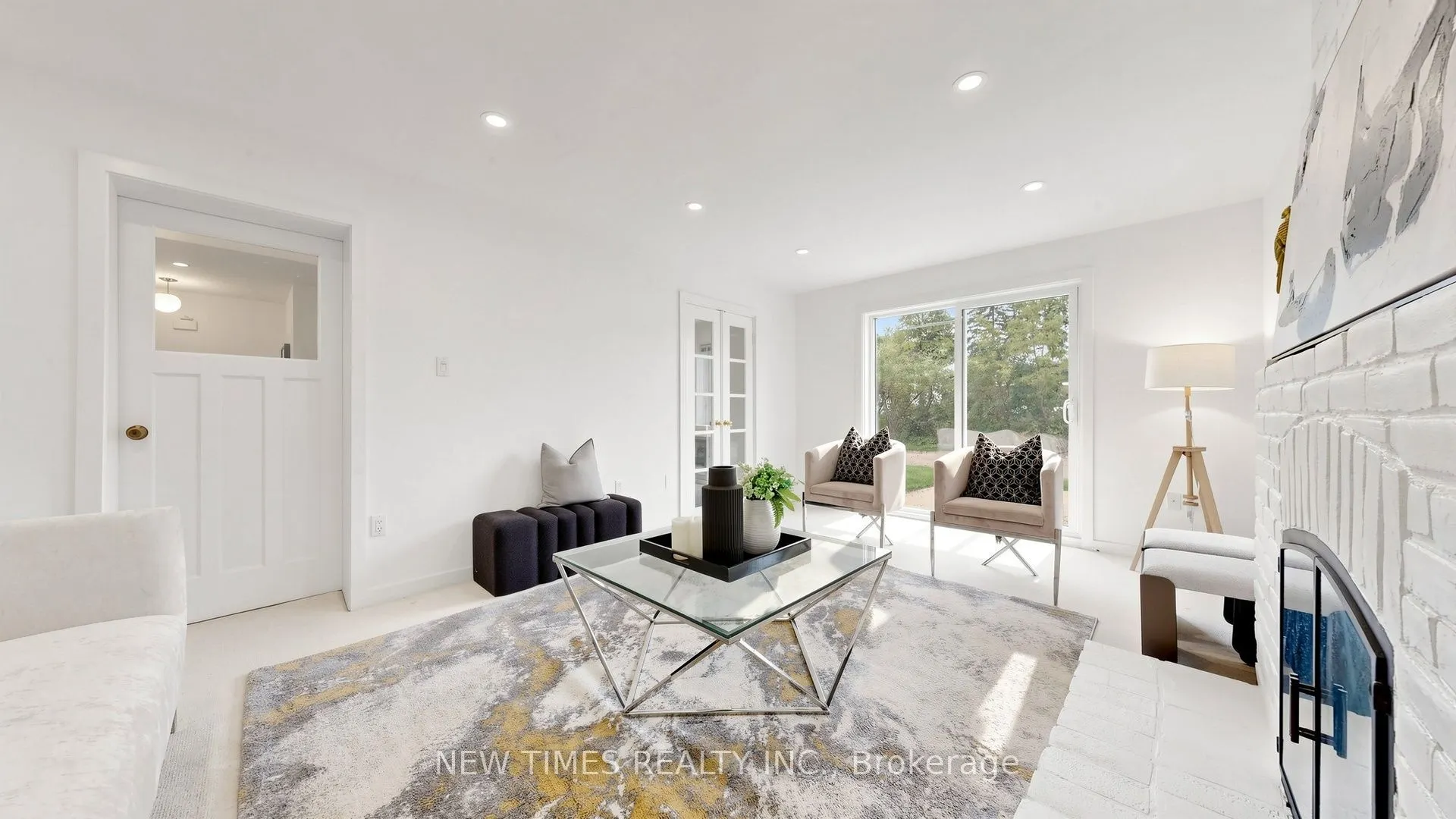 4 Ashstead Place