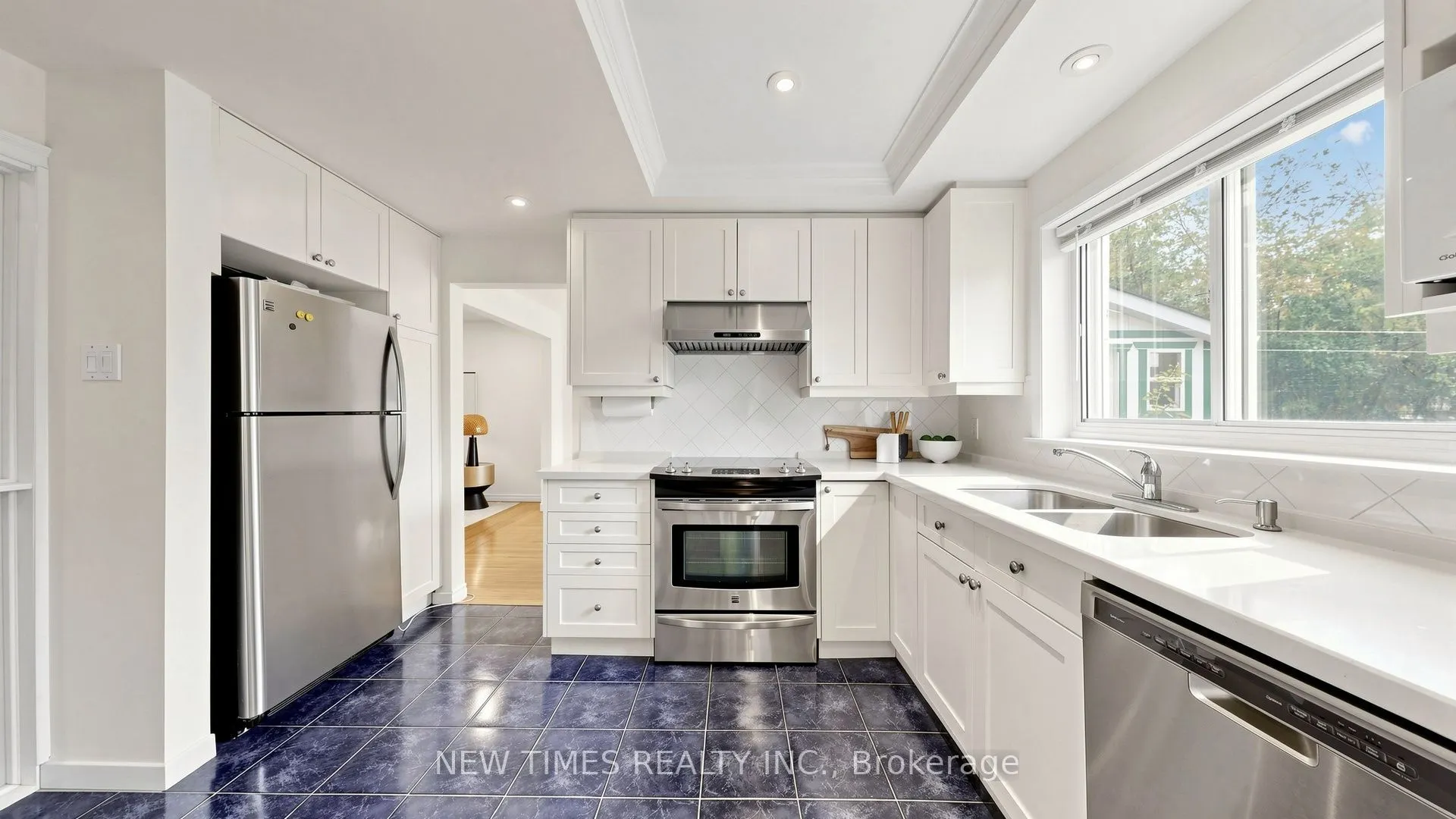4 Ashstead Place