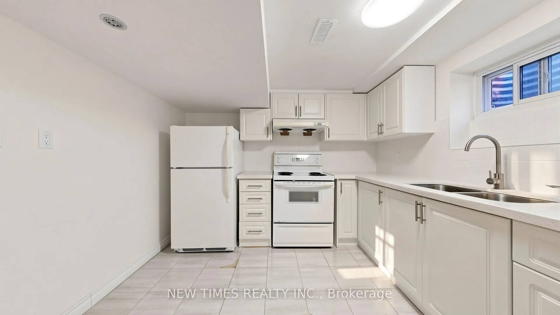 4 Ashstead Place