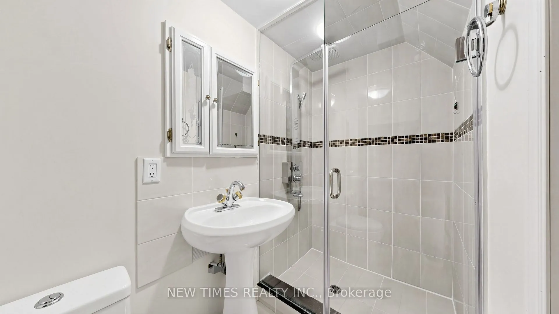 4 Ashstead Place