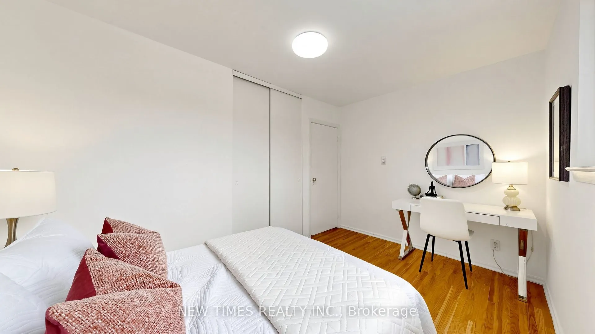 4 Ashstead Place