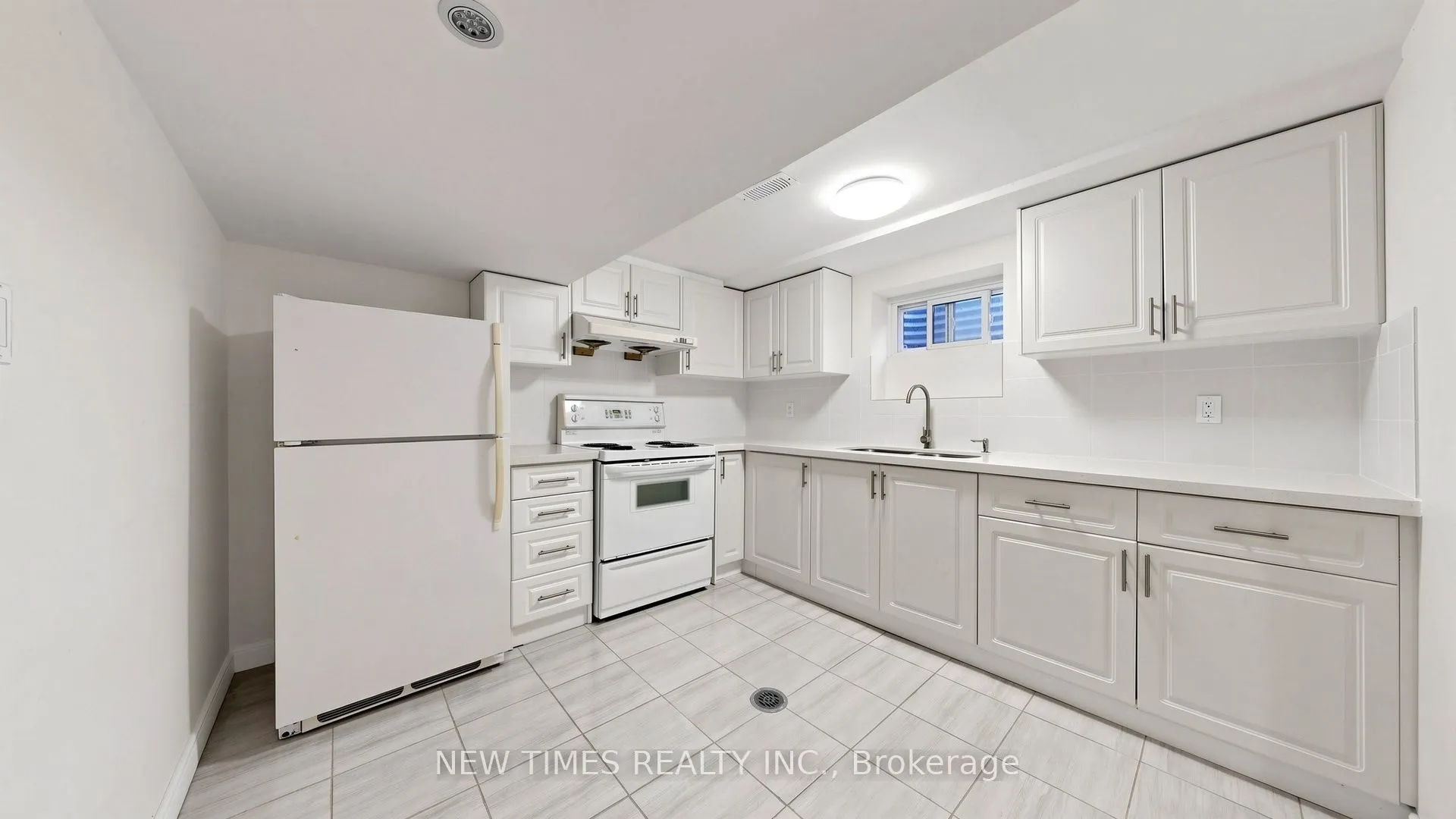 4 Ashstead Place