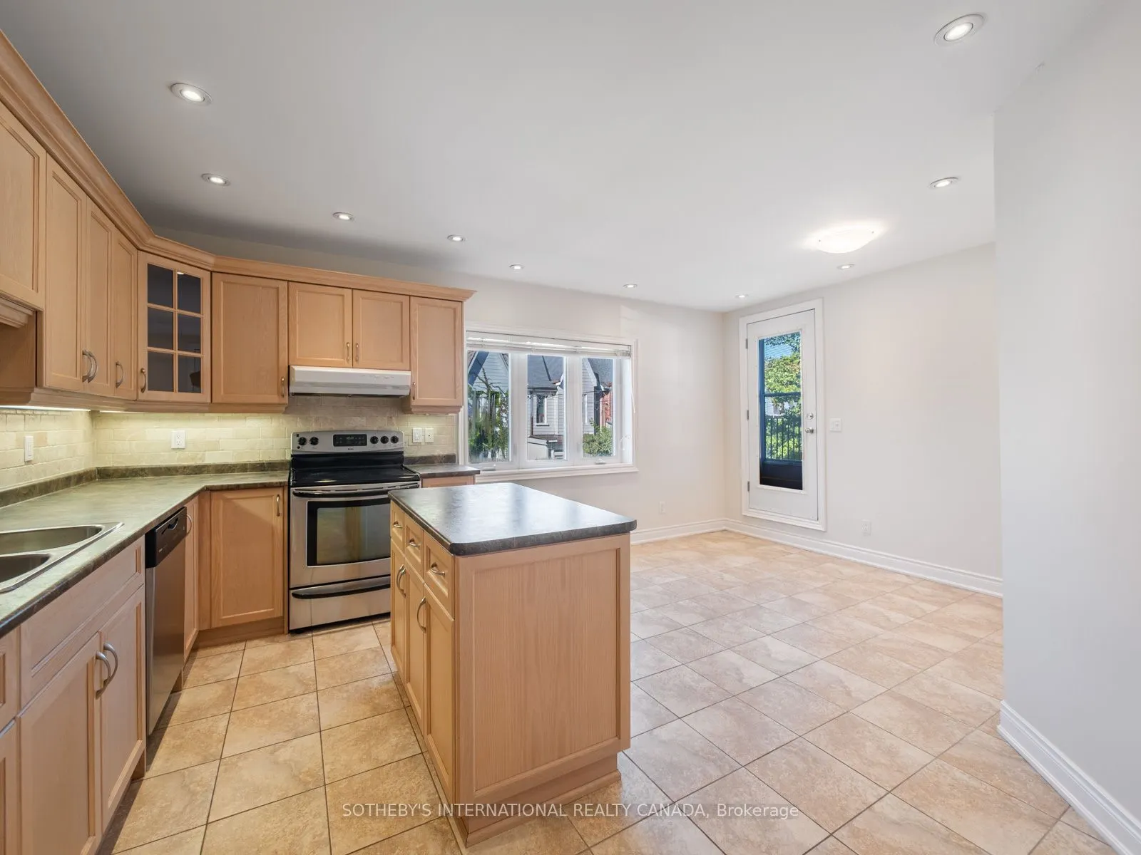 187B Claremont Street
