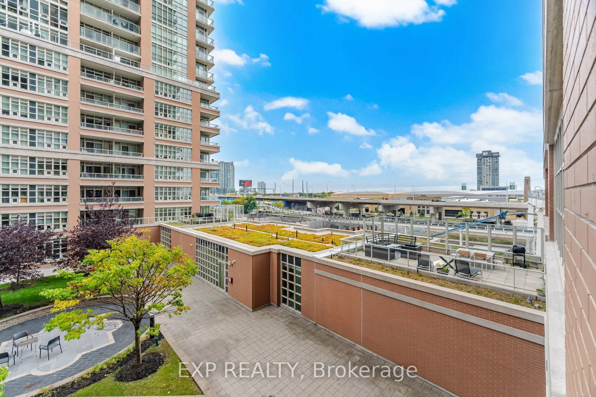 75 East Liberty Street #501