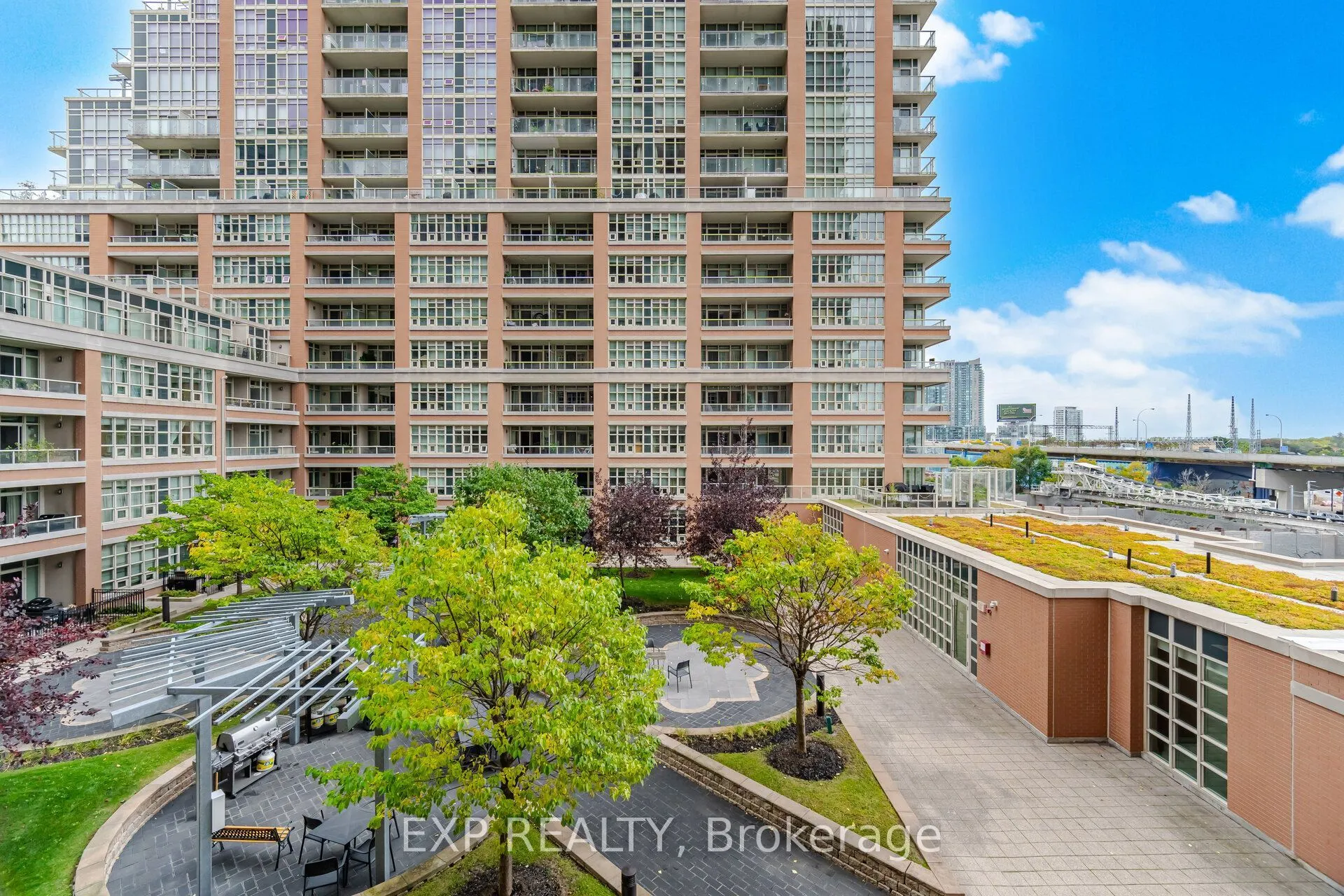 75 East Liberty Street #501