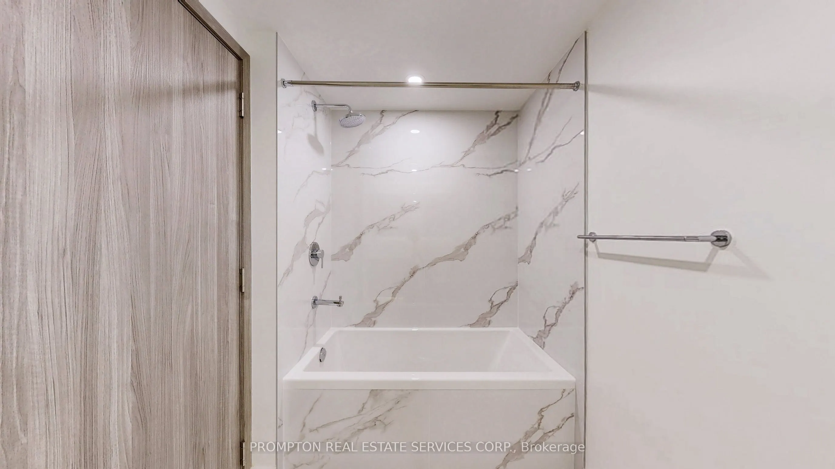 1 CONCORD CITYPLACE Way #2207