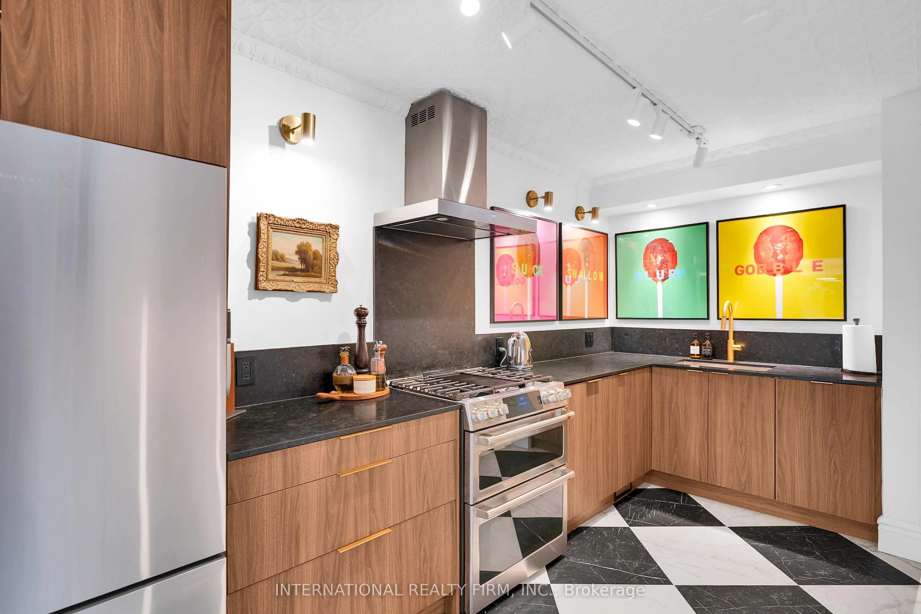 53 Spruce Street