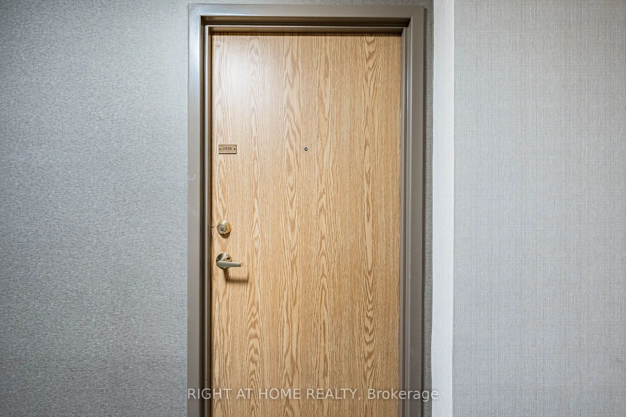 10 Fashion Roseway #107
