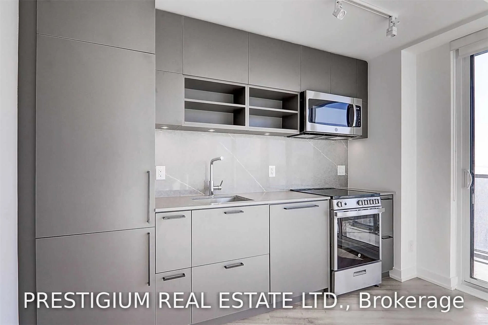 135 East Liberty Street #1204
