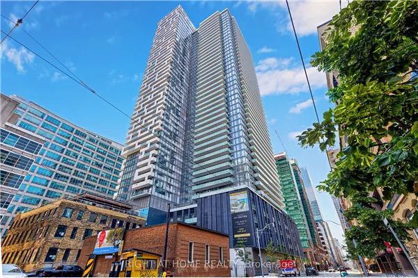 25 richmond Street E #315