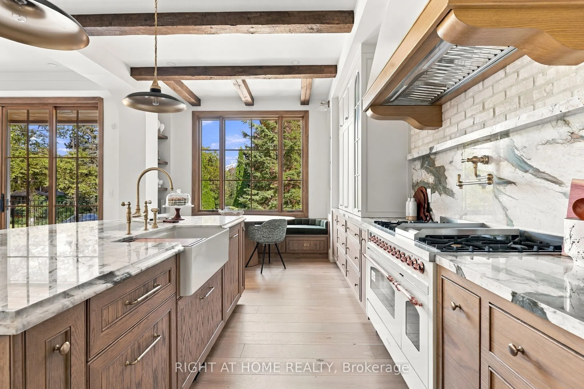 144 Old Orchard Grove