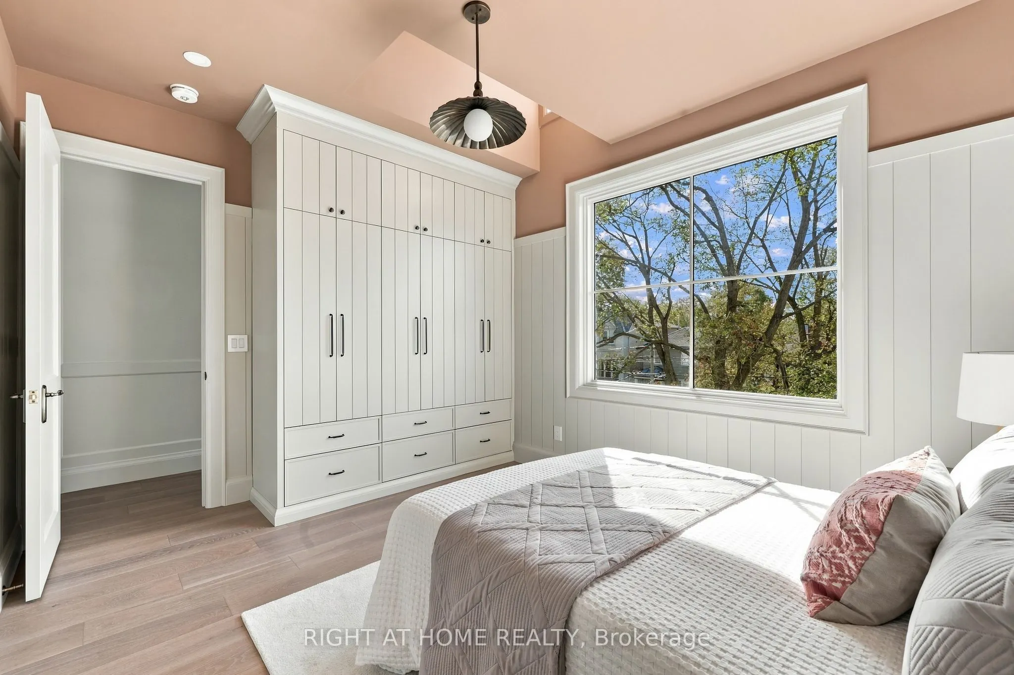 144 Old Orchard Grove