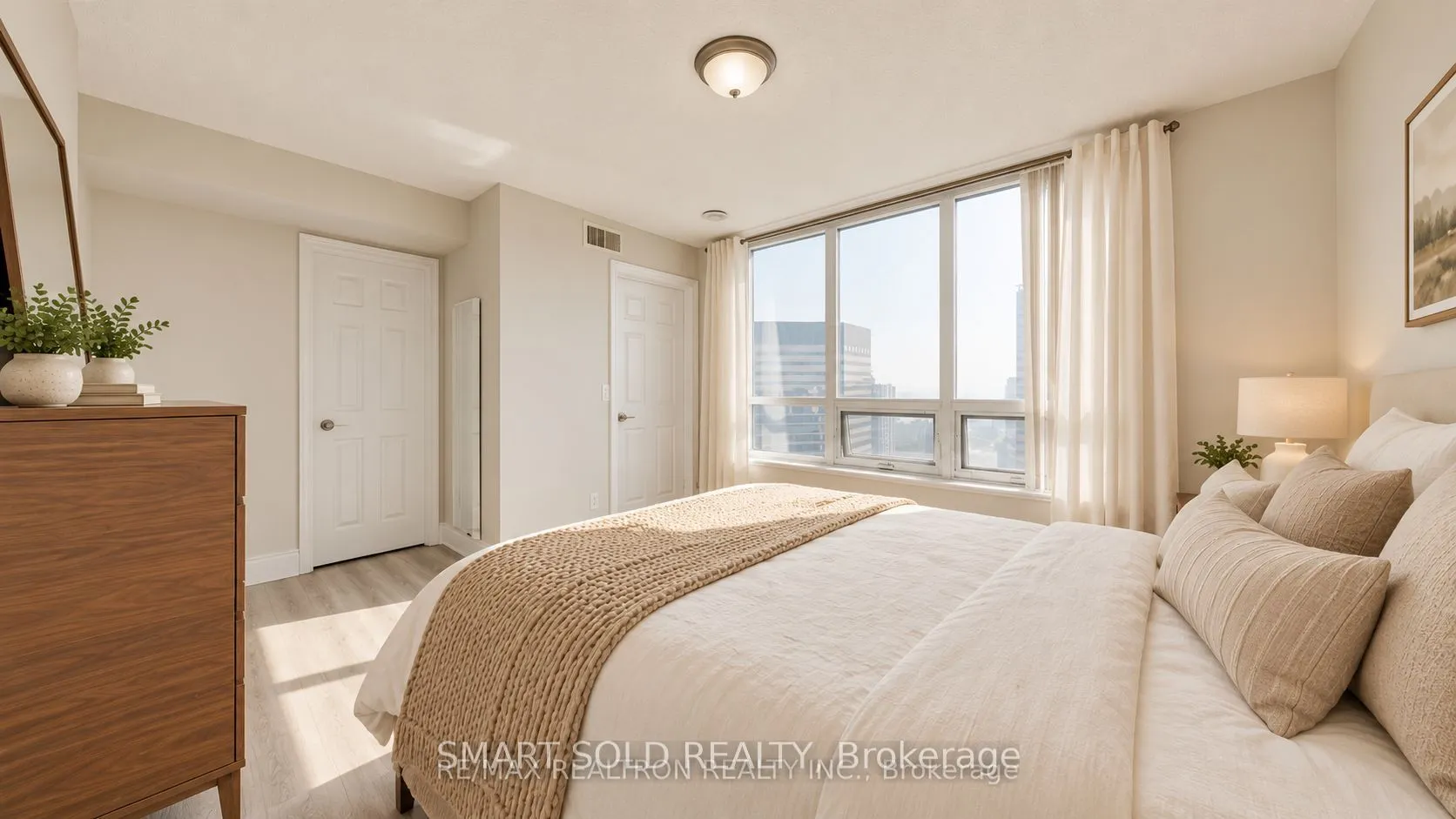 15 Greenview Avenue #2413
