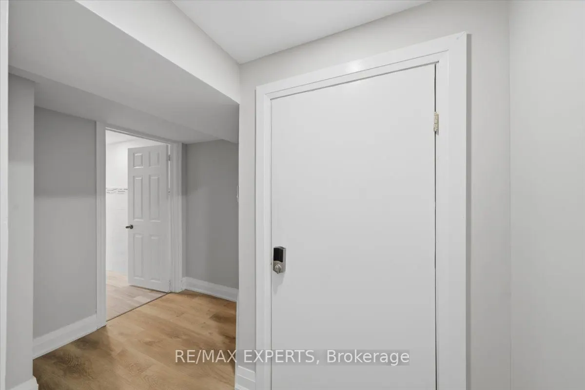 51 Clifton Avenue #Lower