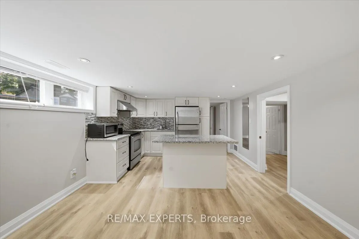 51 Clifton Avenue #Lower