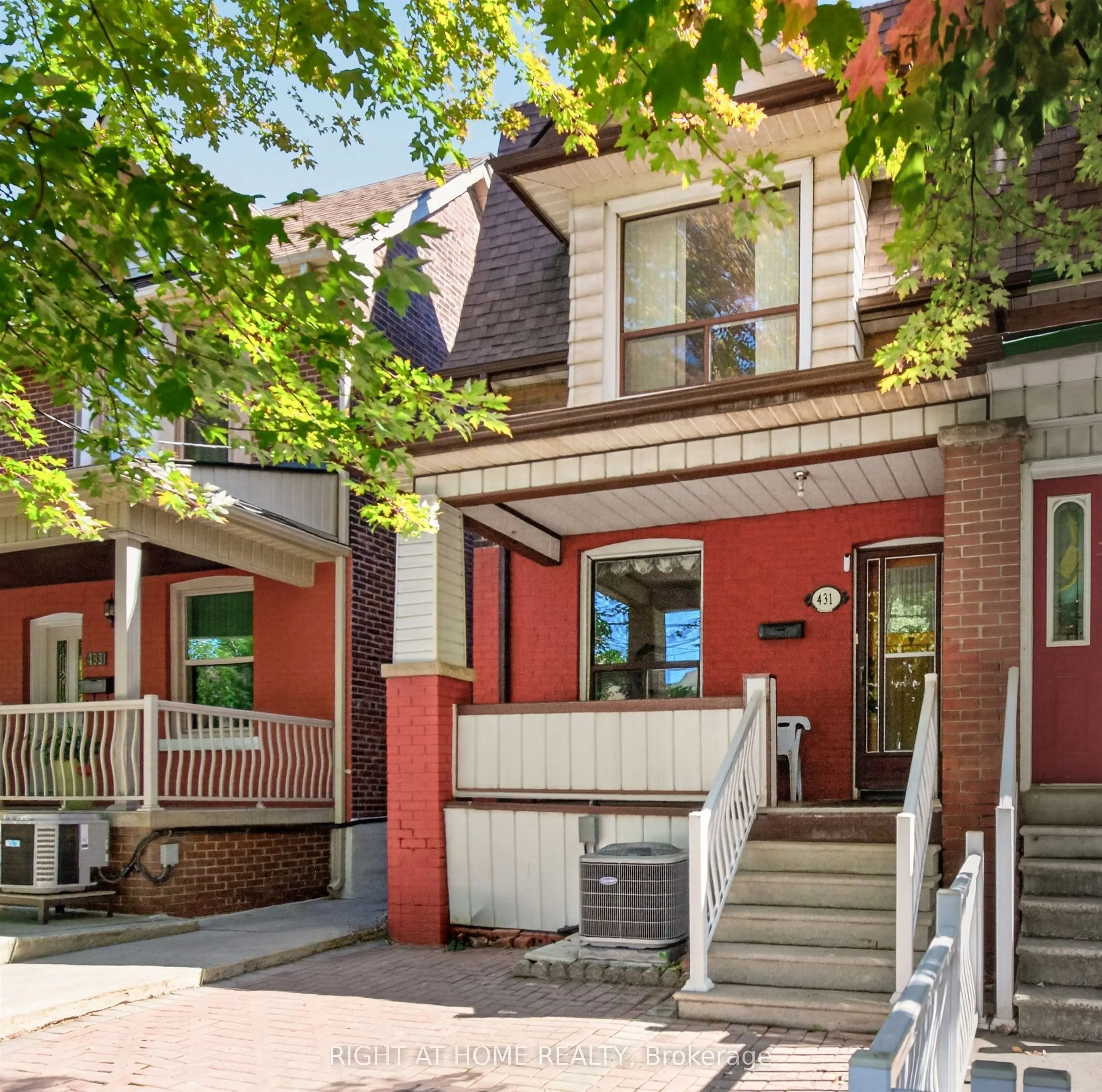 431 Lansdowne Avenue