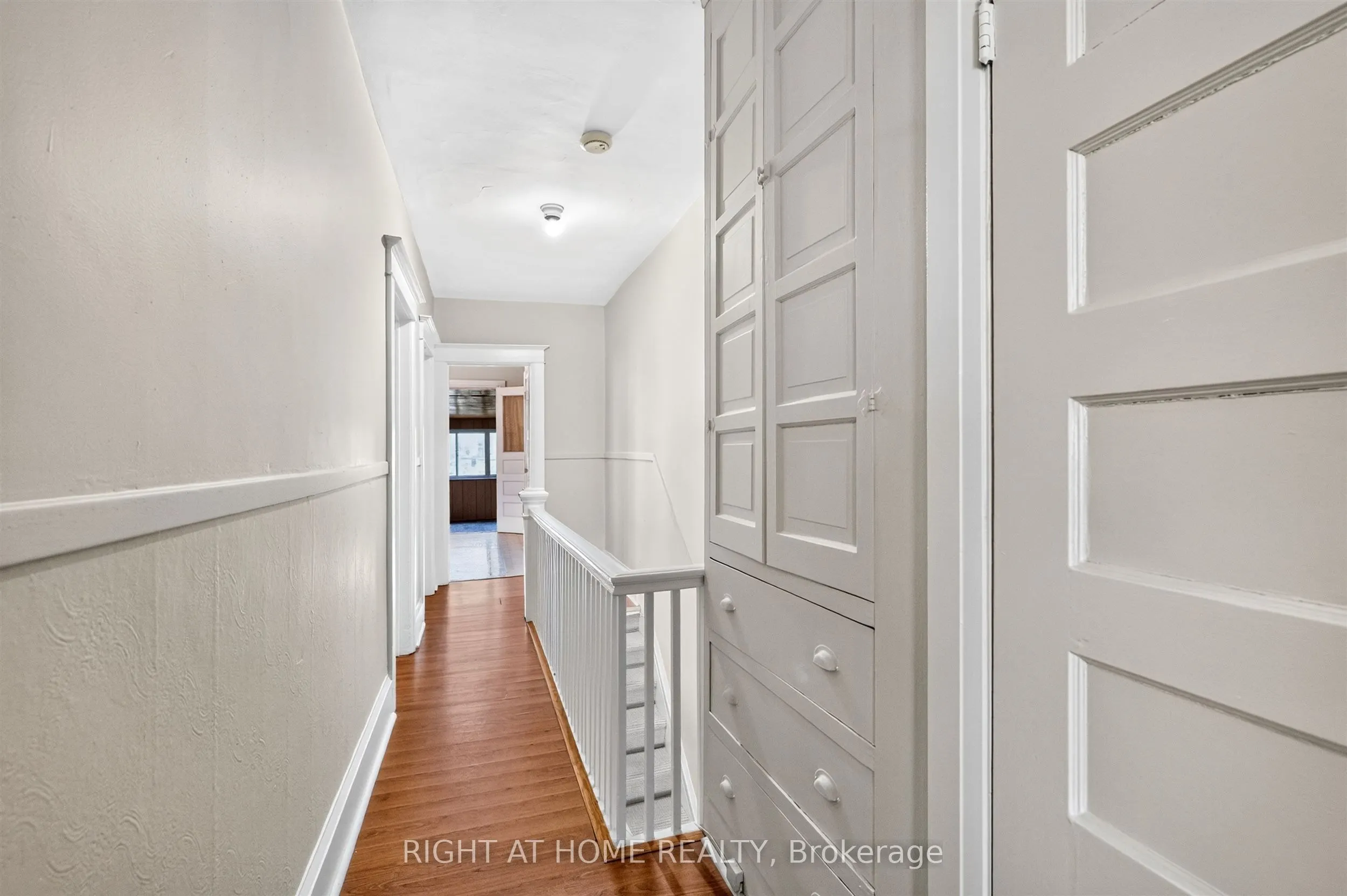 431 Lansdowne Avenue