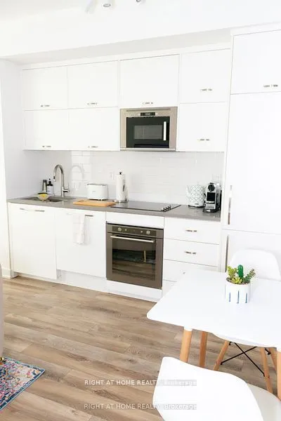 106 Dovercourt Road #515