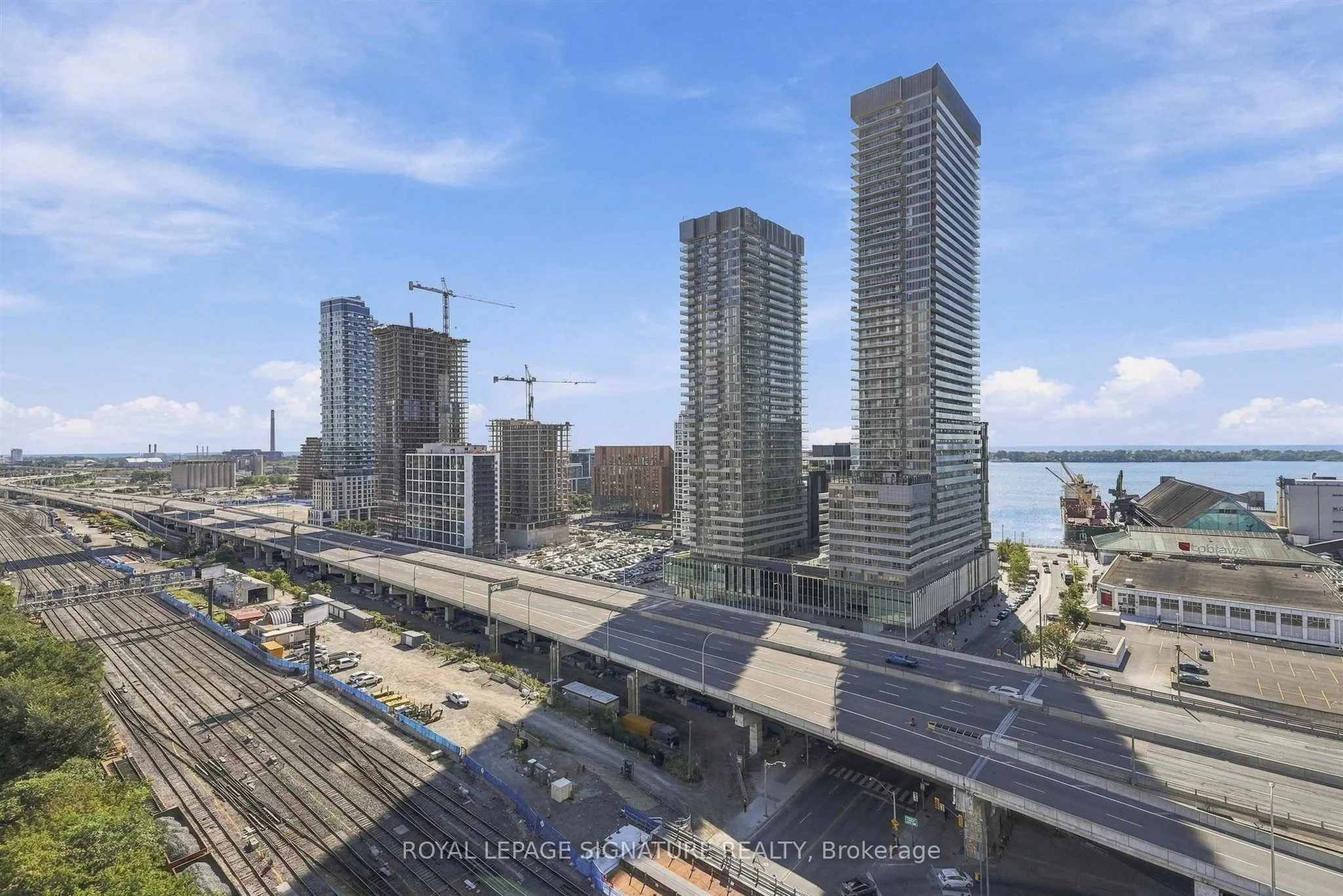 1 Market Street #1611