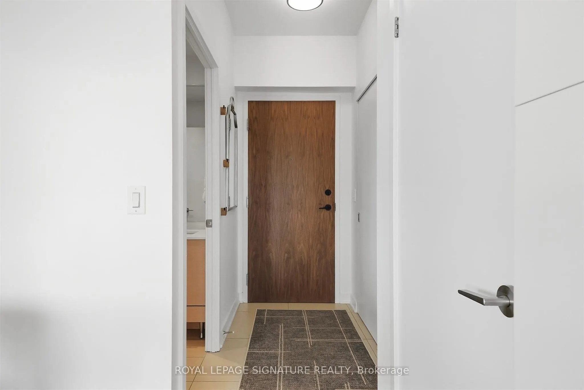 1 Market Street #1611