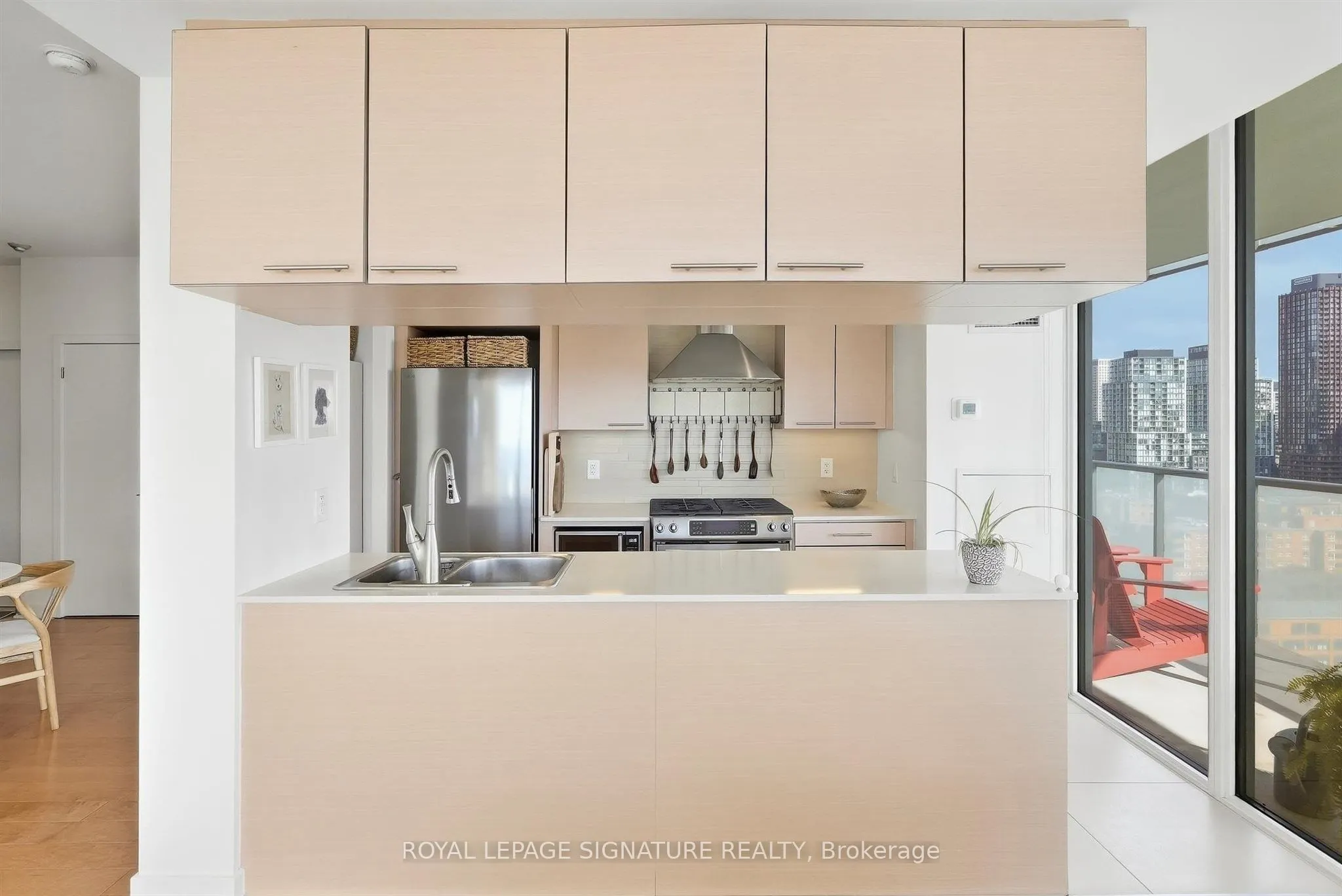 1 Market Street #1611