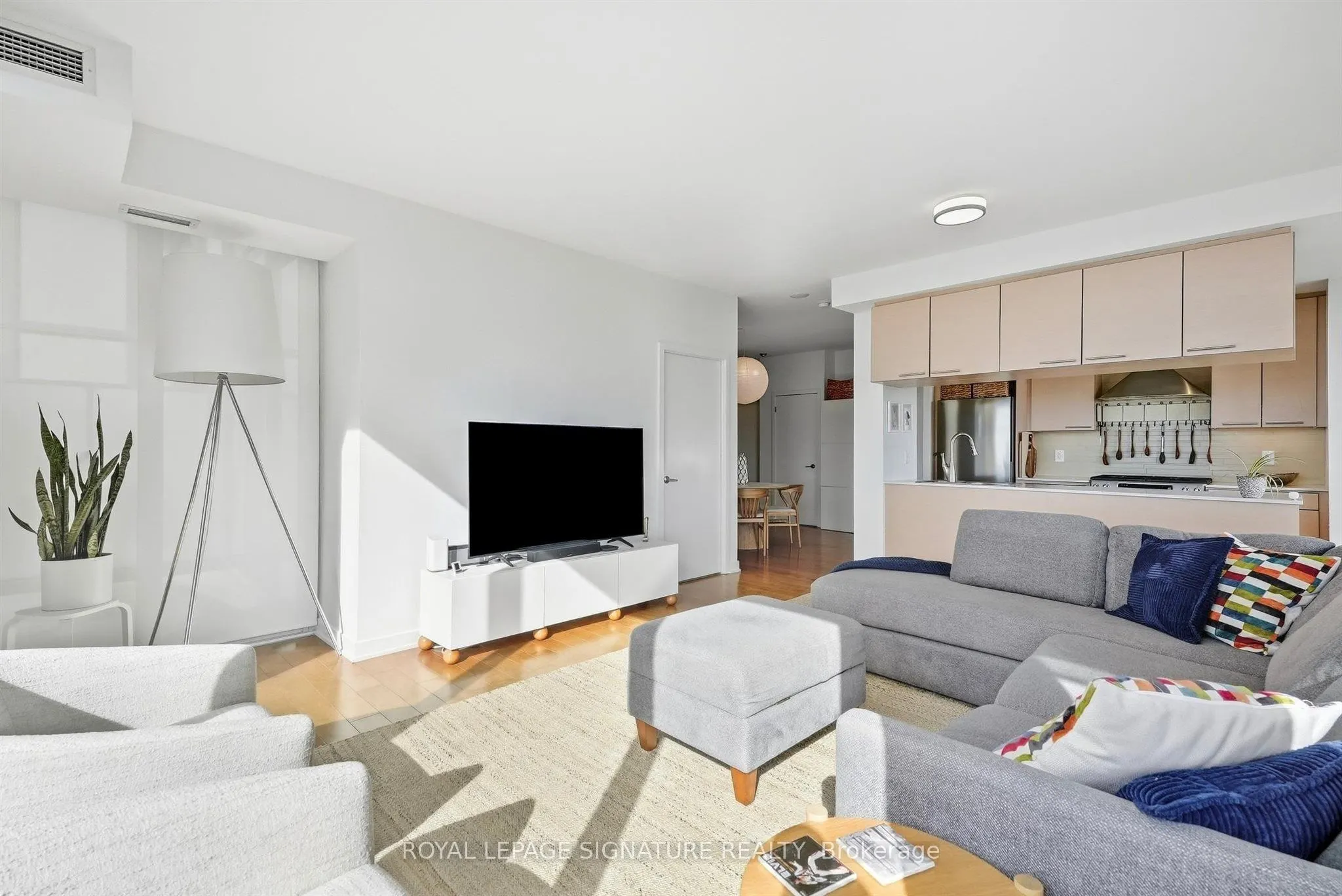 1 Market Street #1611