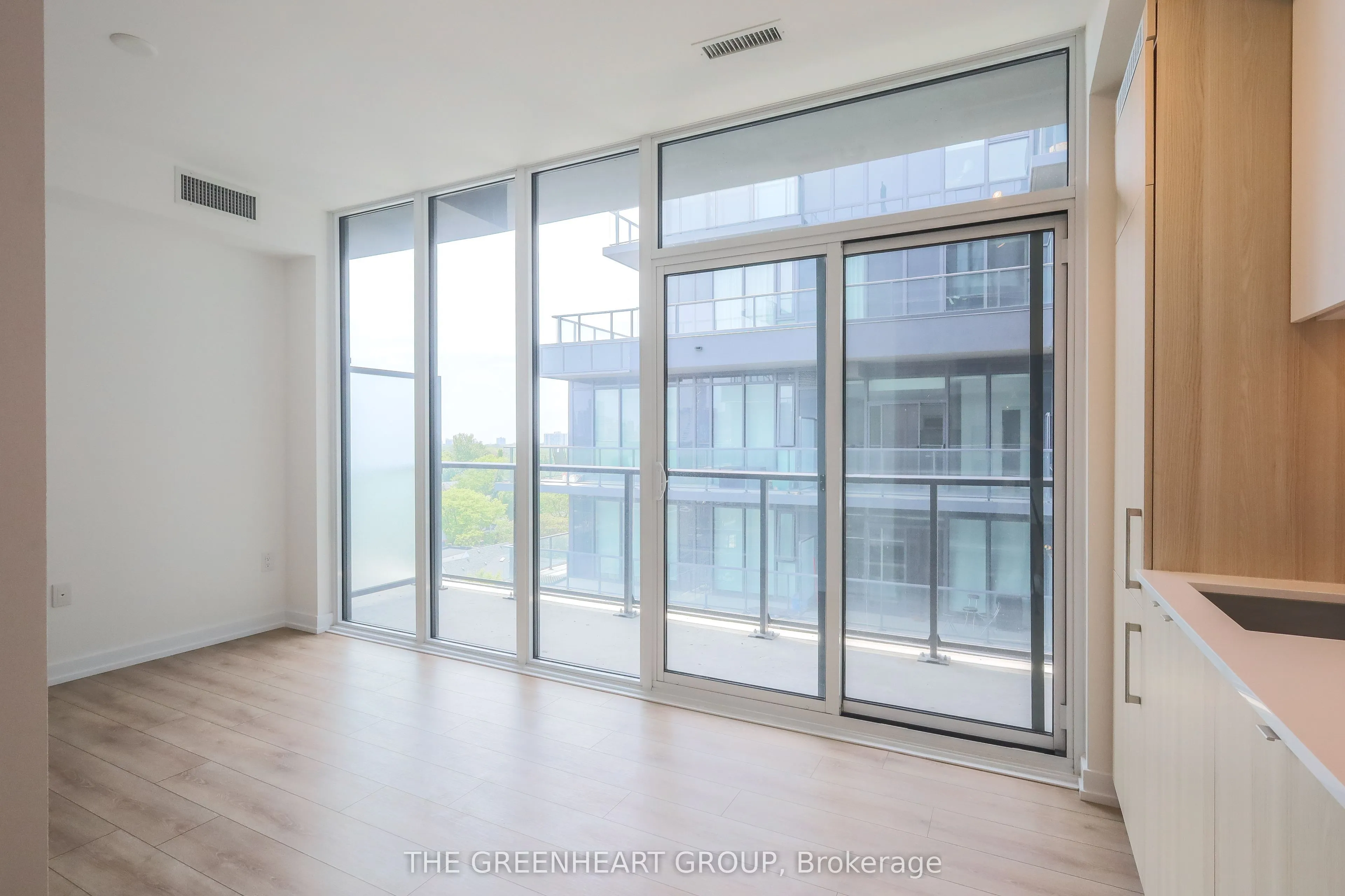 500 Dupont Street #718