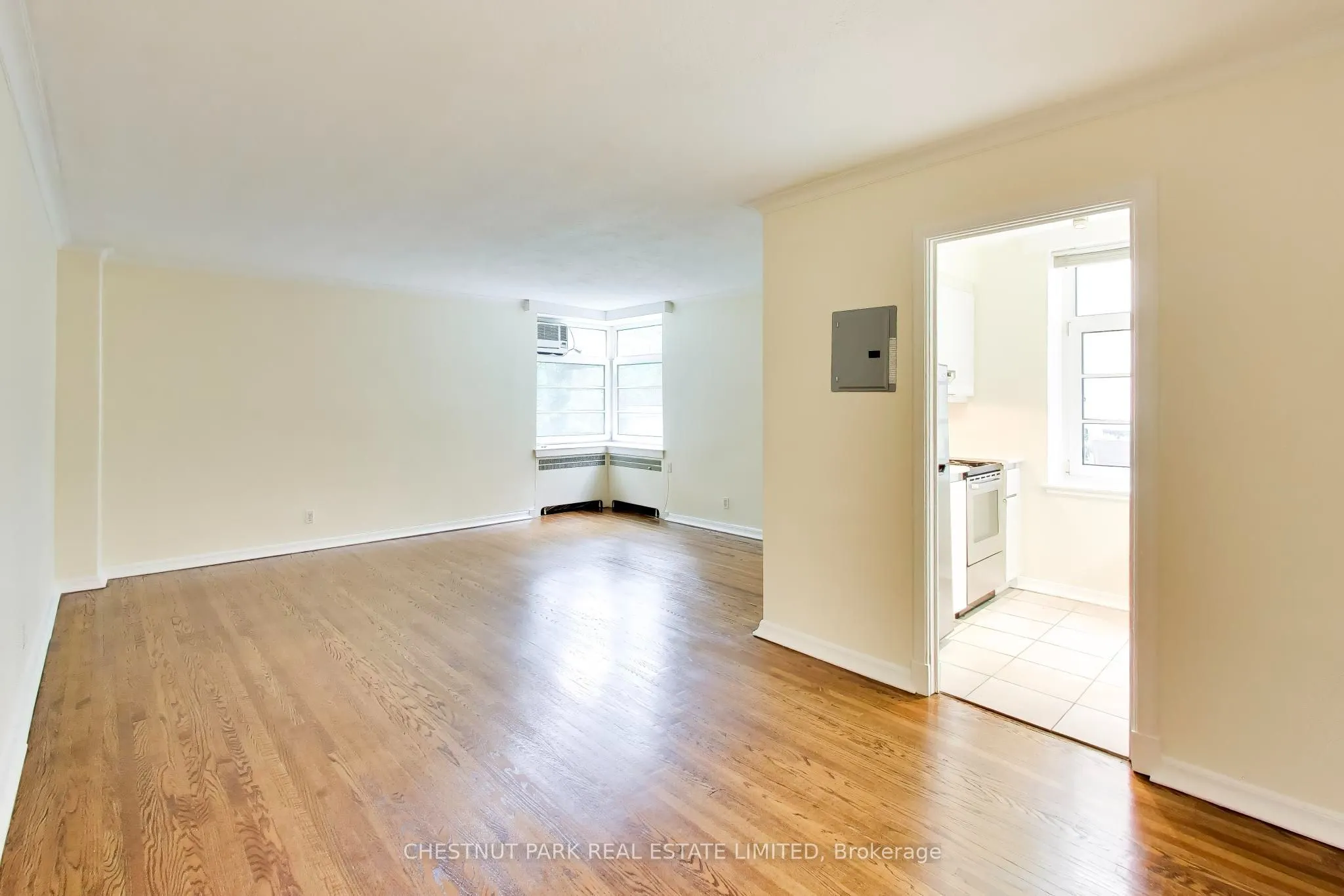 717 Eglinton Avenue W #103