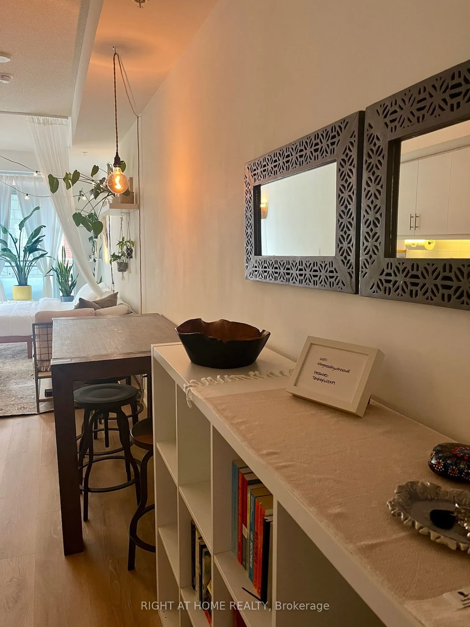 10 Willison Square #205
