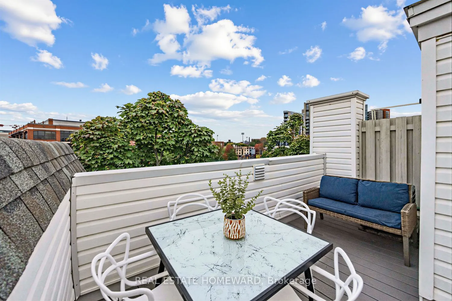 23 Sudbury Street #2306