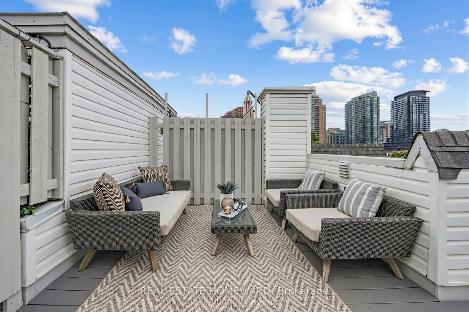 23 Sudbury Street #2306