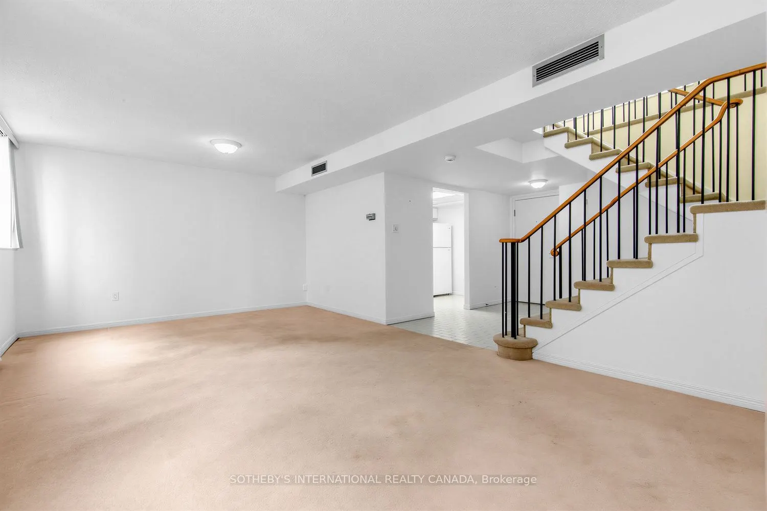 360 Bloor Street E #PH6