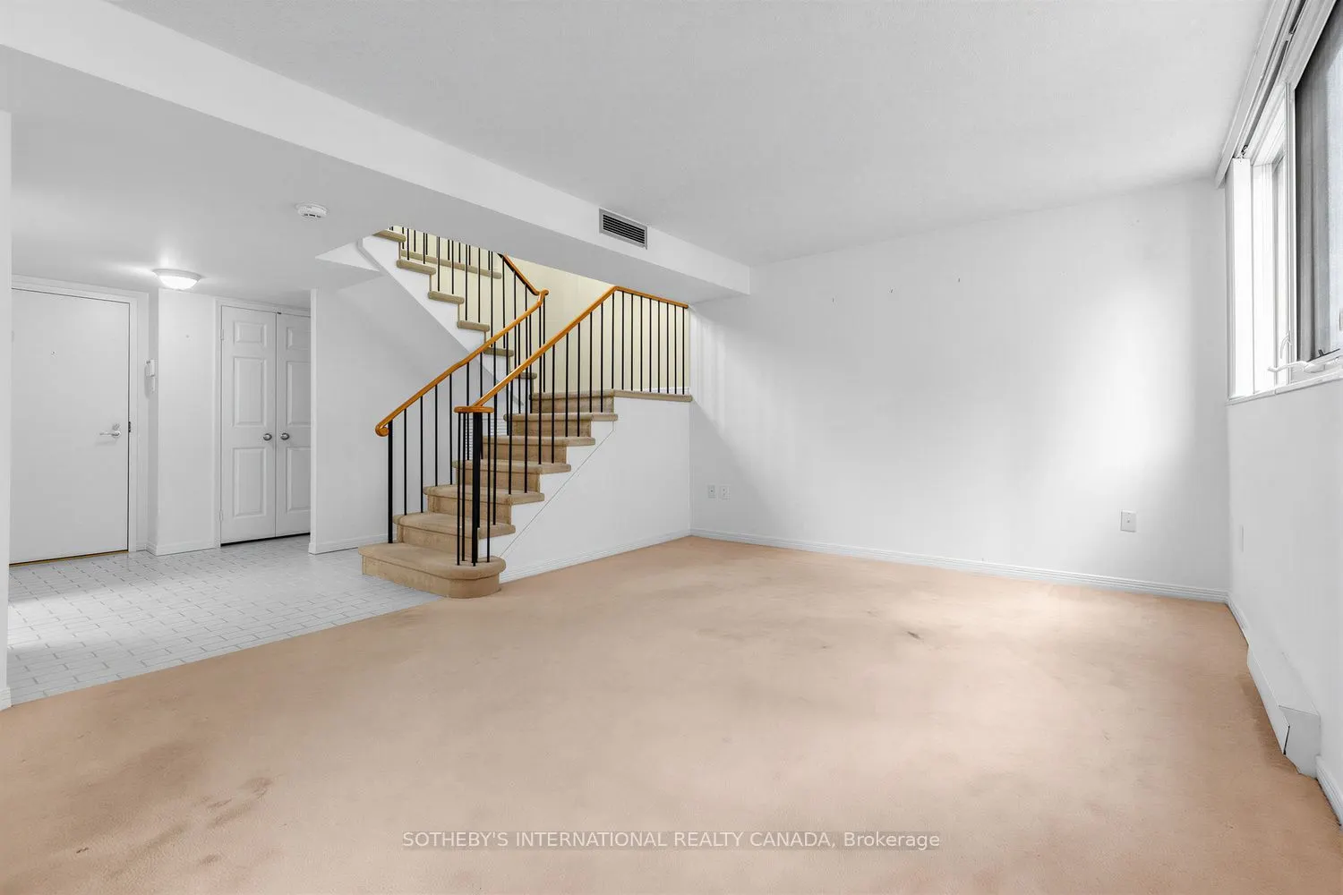 360 Bloor Street E #PH6