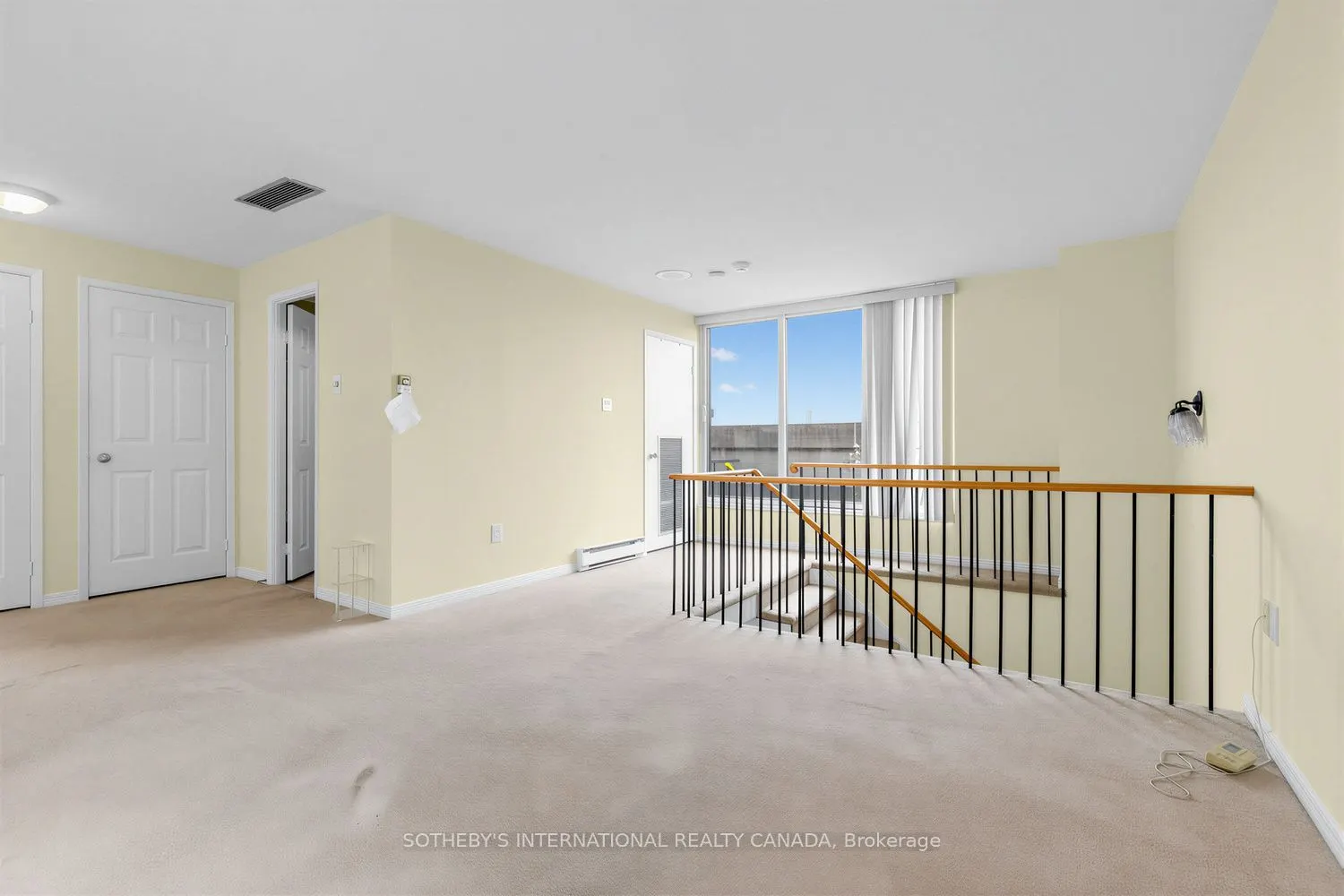 360 Bloor Street E #PH6