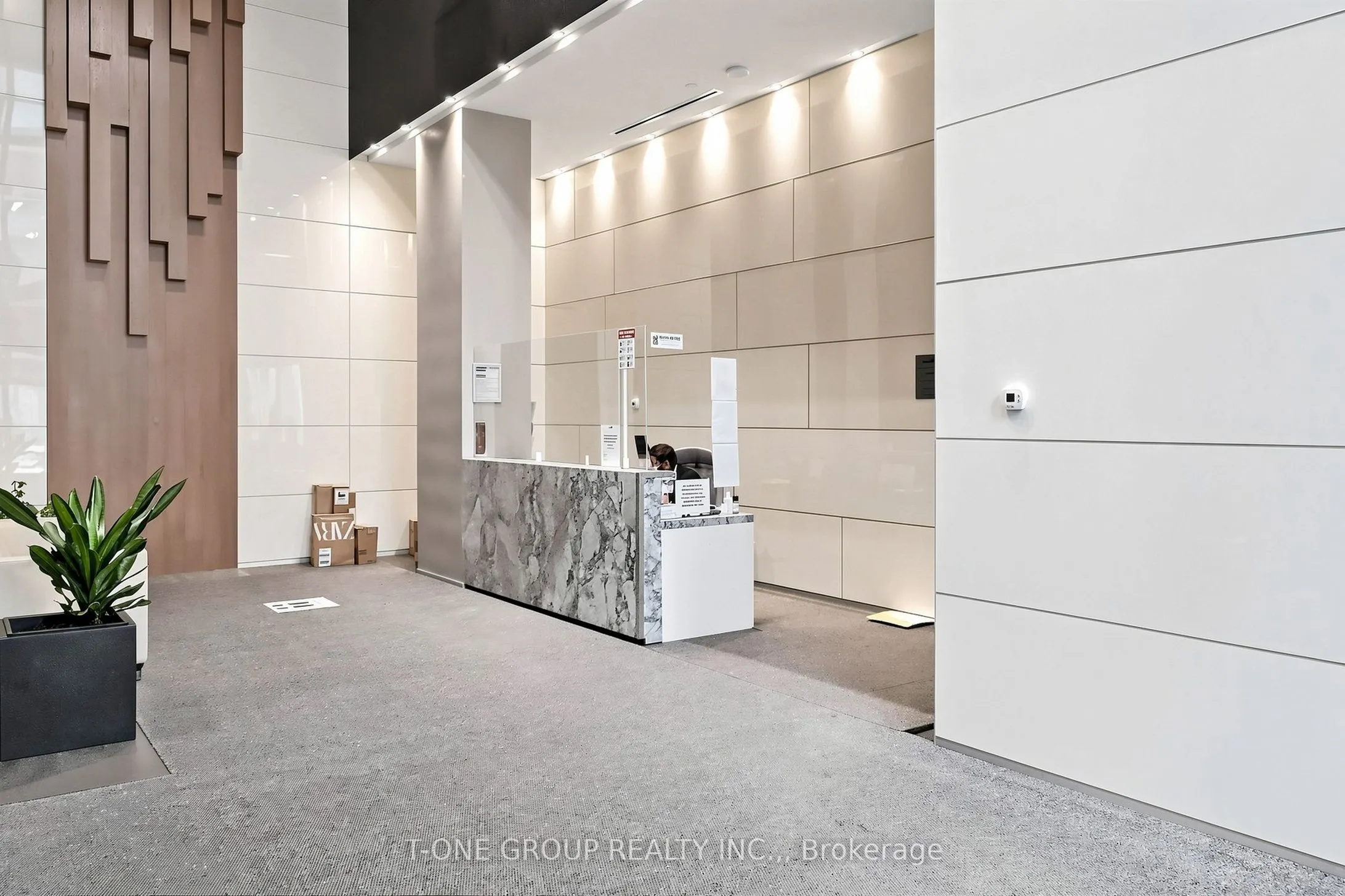 15 Grenville Street #3403