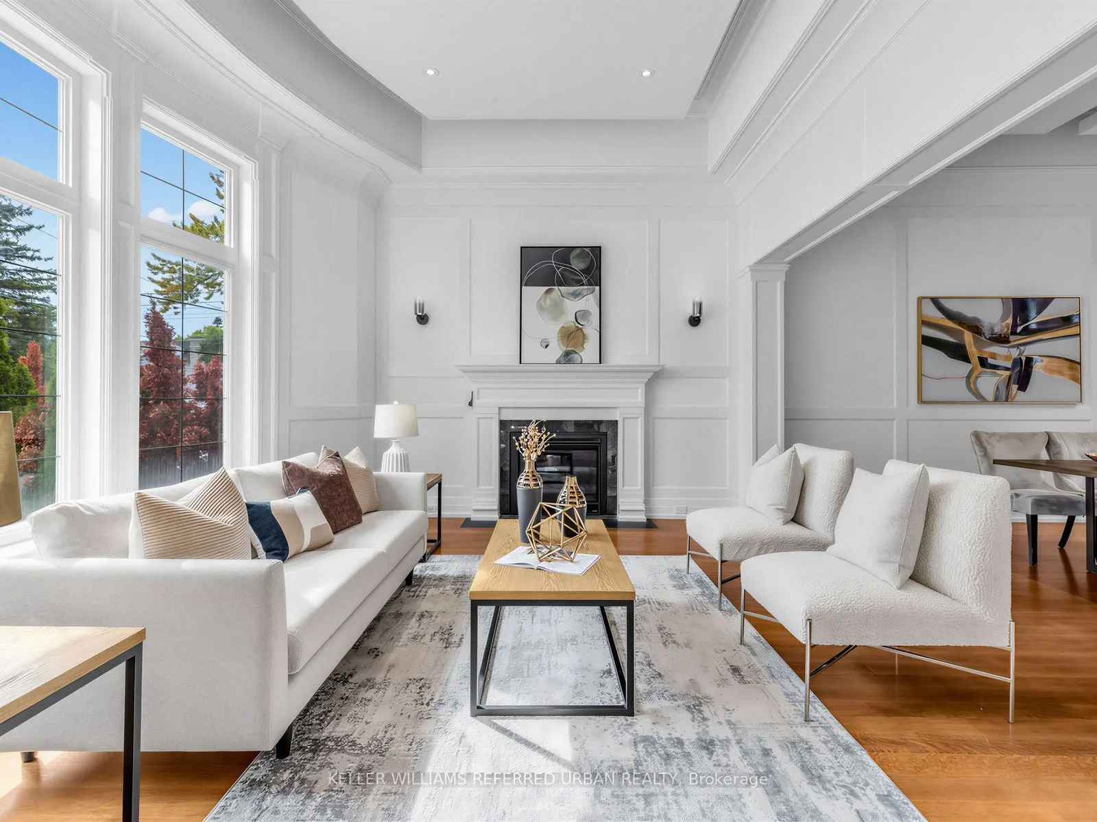 212 Empress Avenue
