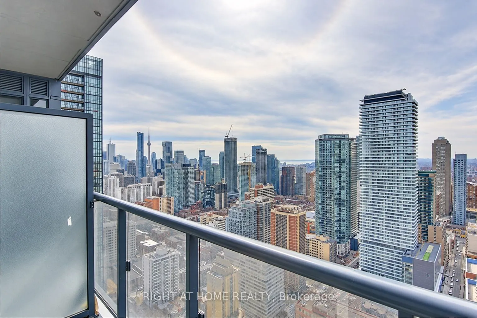 28 Ted Rogers Way #3808