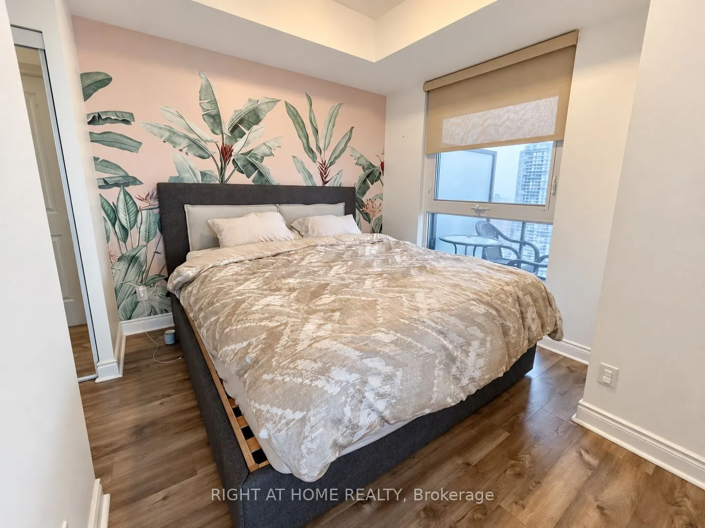 28 Ted Rogers Way #3808