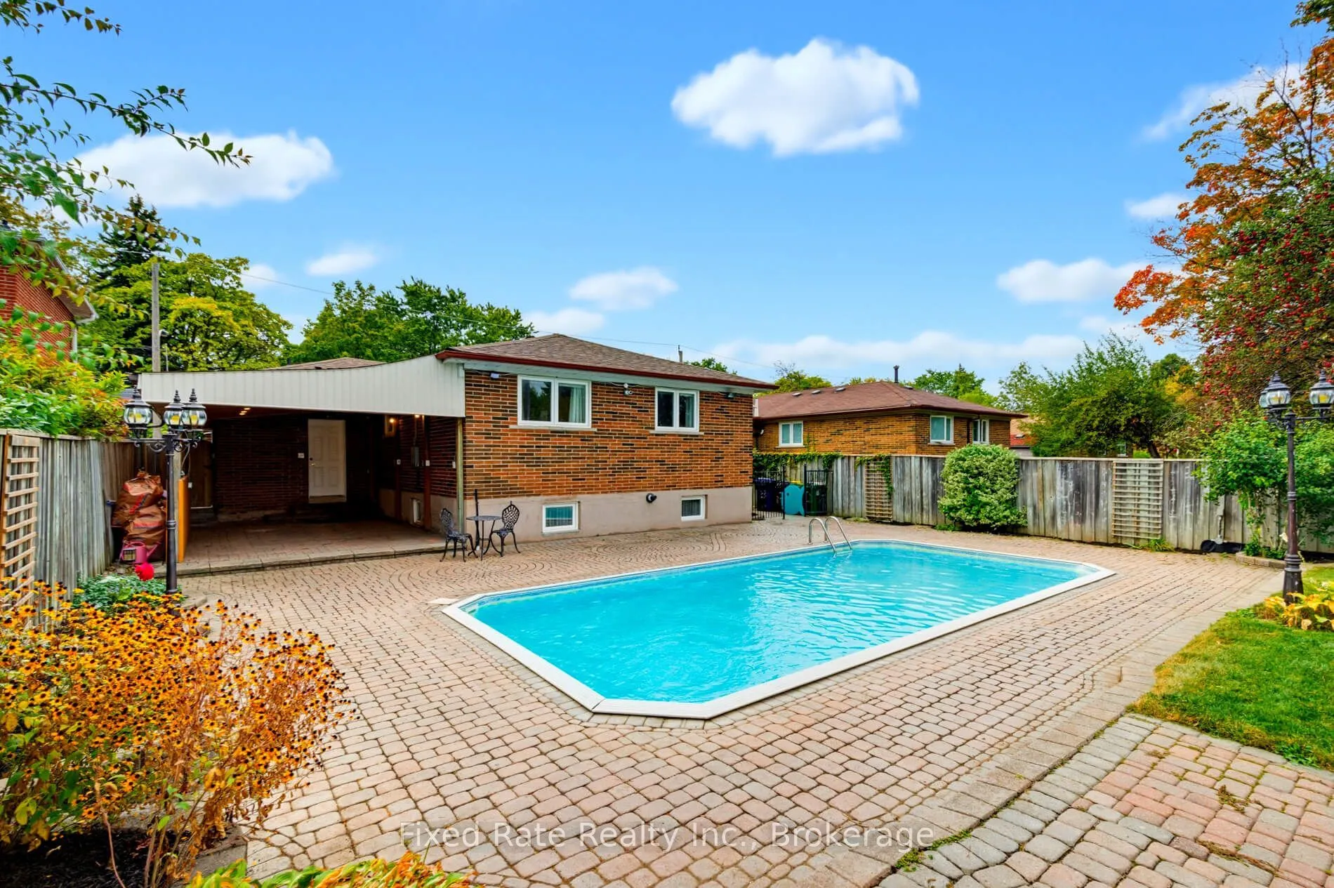 45 Waddington Crescent