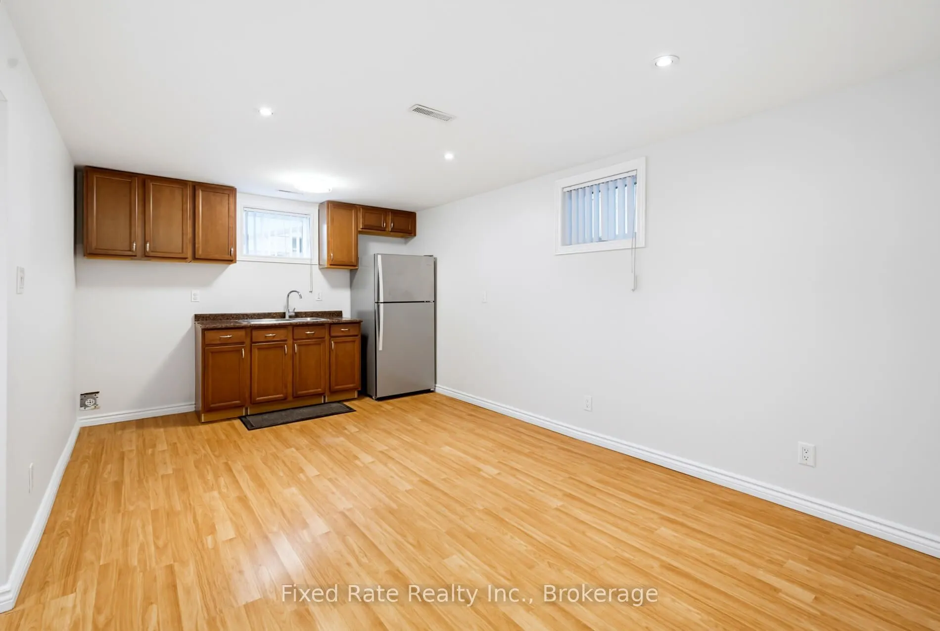45 Waddington Crescent