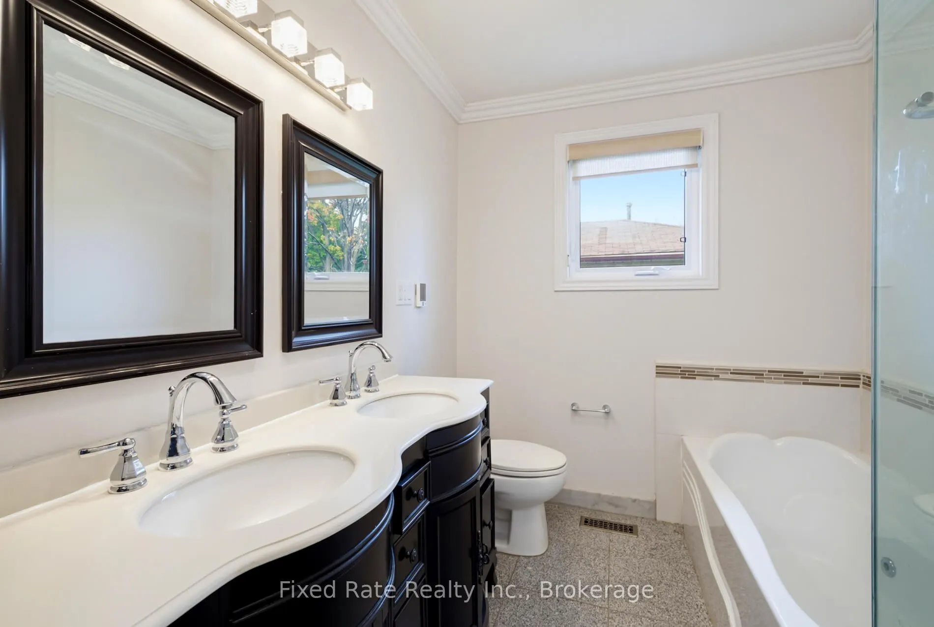 45 Waddington Crescent