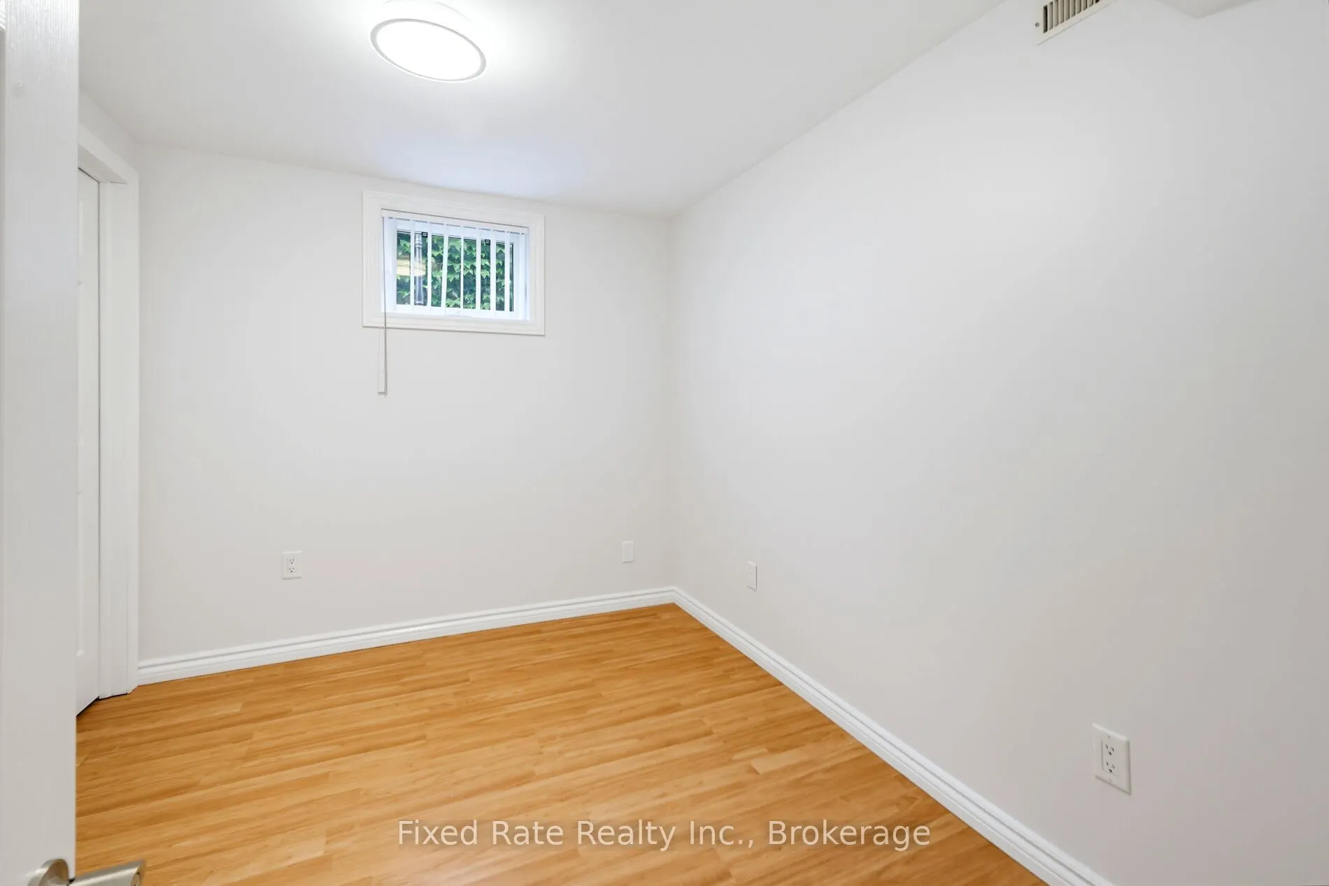 45 Waddington Crescent
