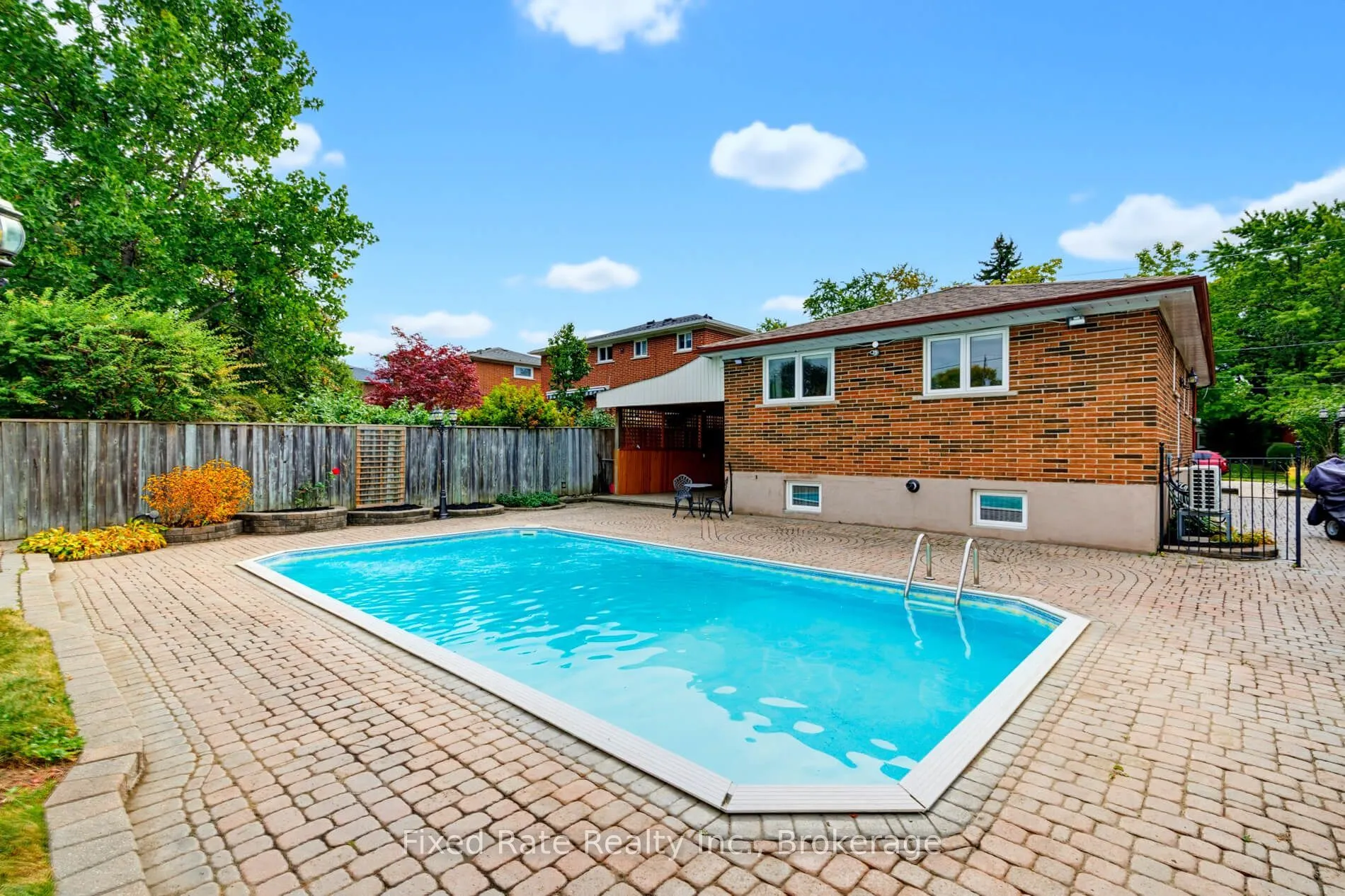 45 Waddington Crescent